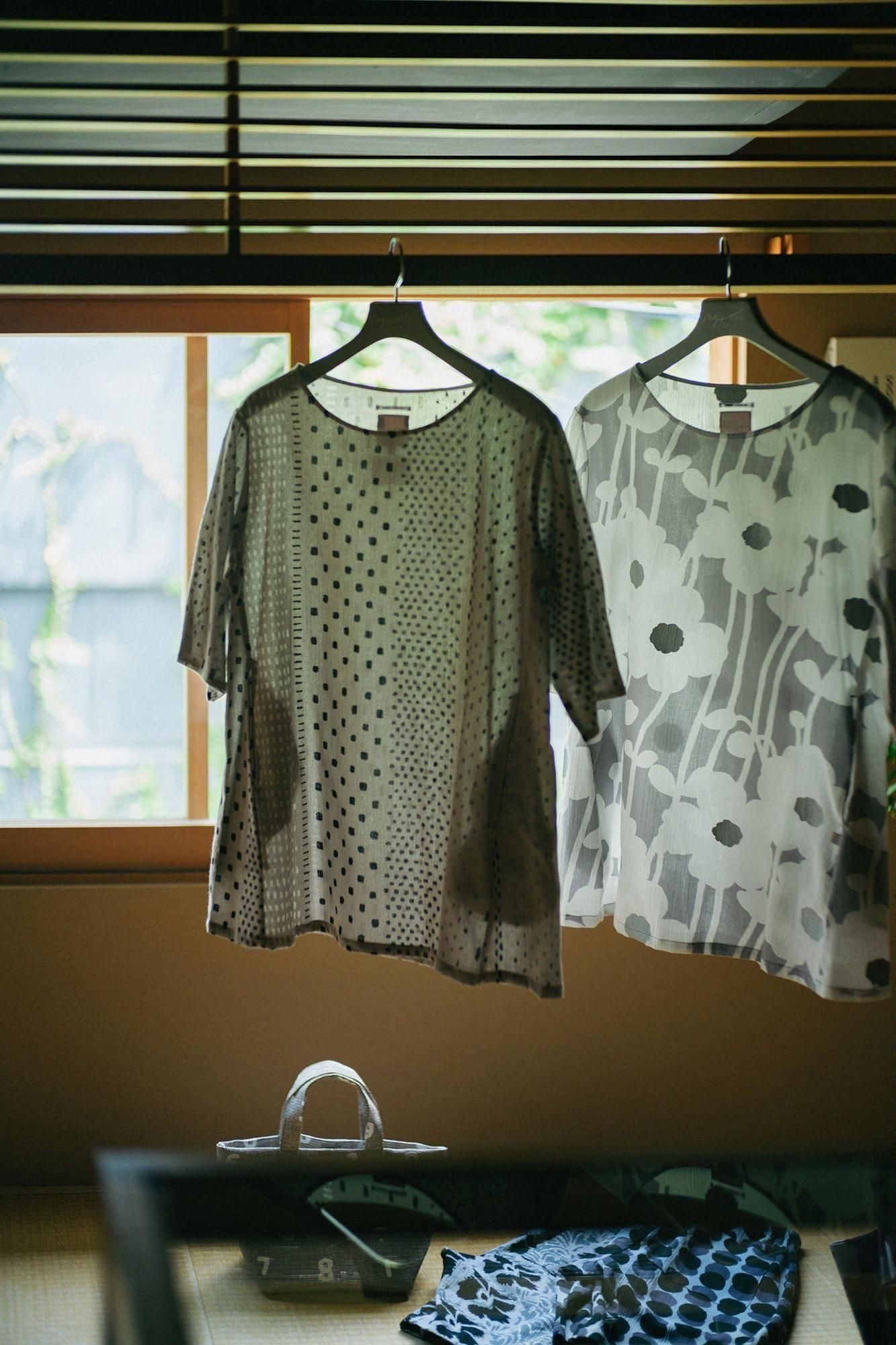 高島縮 20/20 六分袖チュニック／霰縞（あられじま）