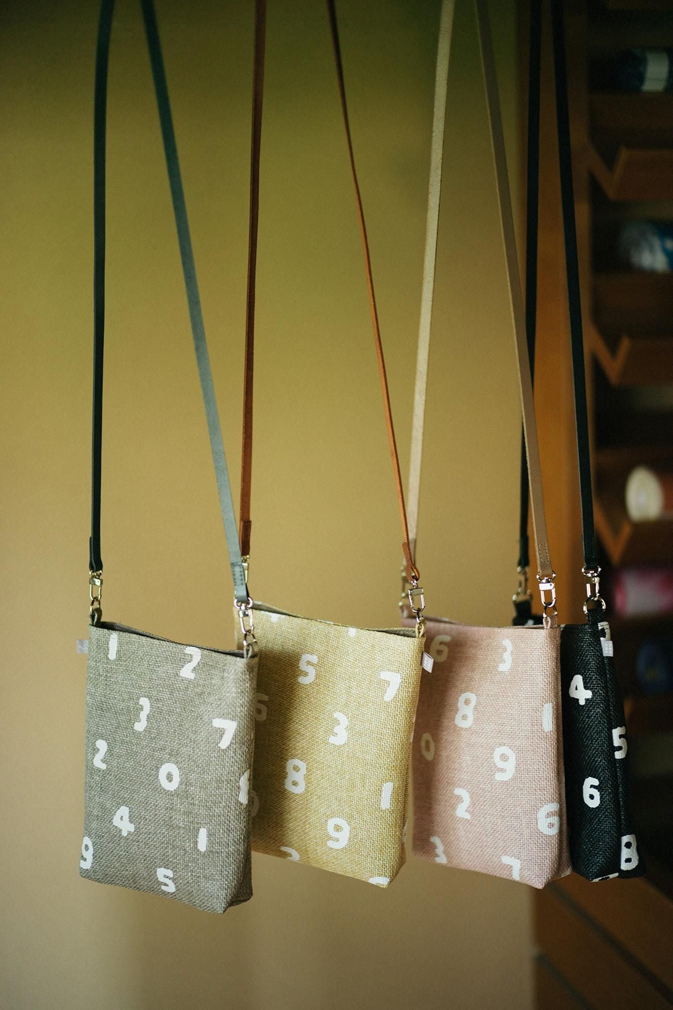 파나마 Y. 파우치/SO-SU-U 검은색