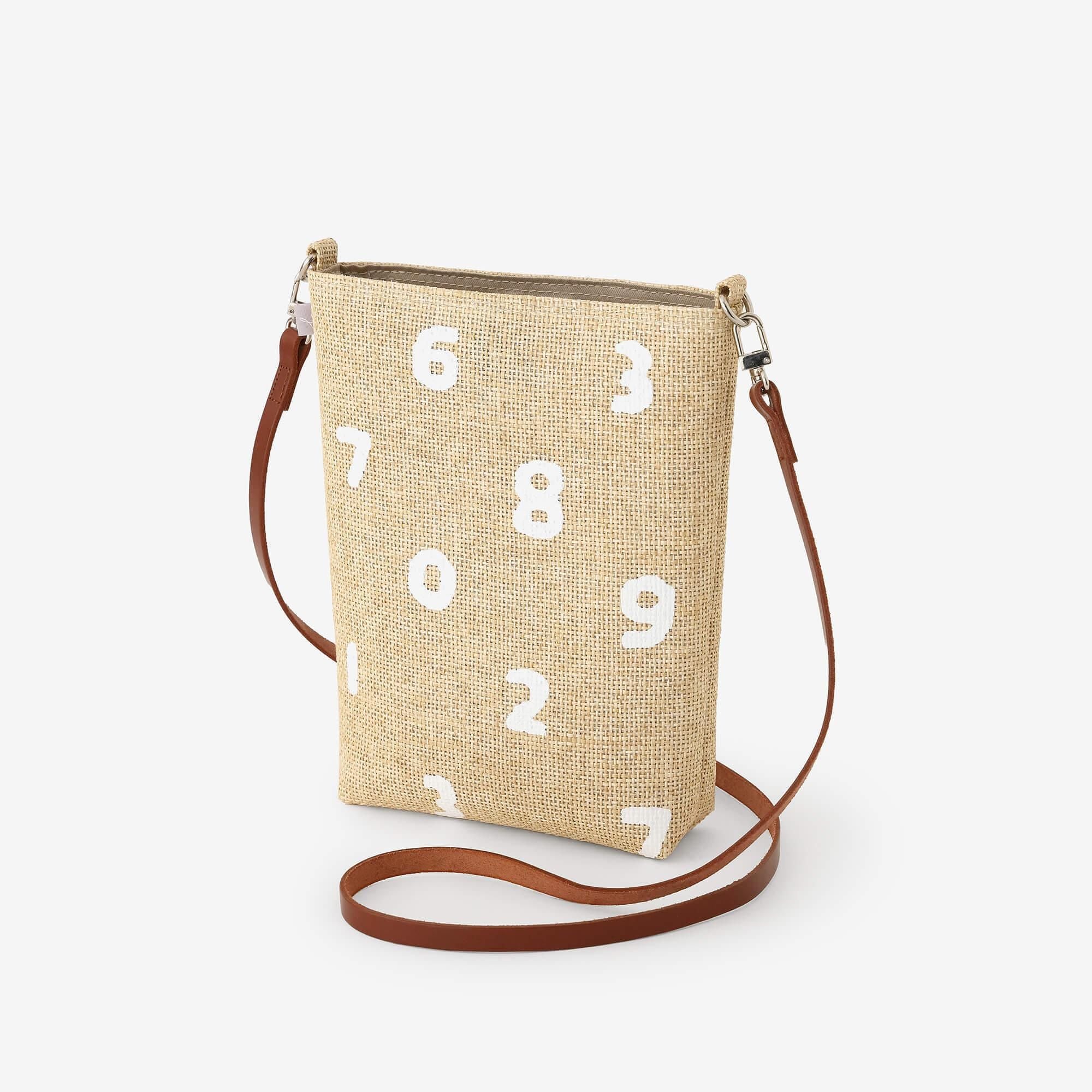 Panama Y. Pouch / SO-SU-U Beige