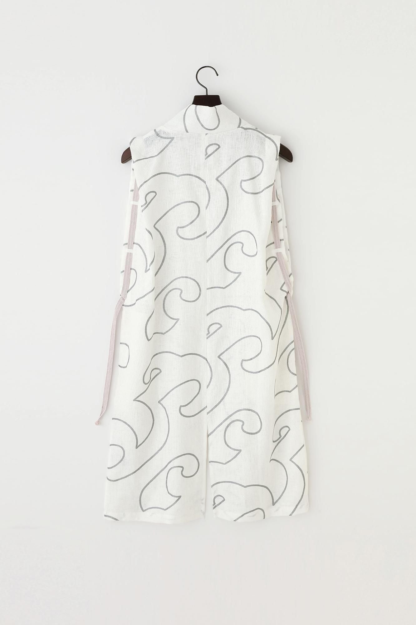 Jinbaori Shoulder Tuck Long / White Many Waves