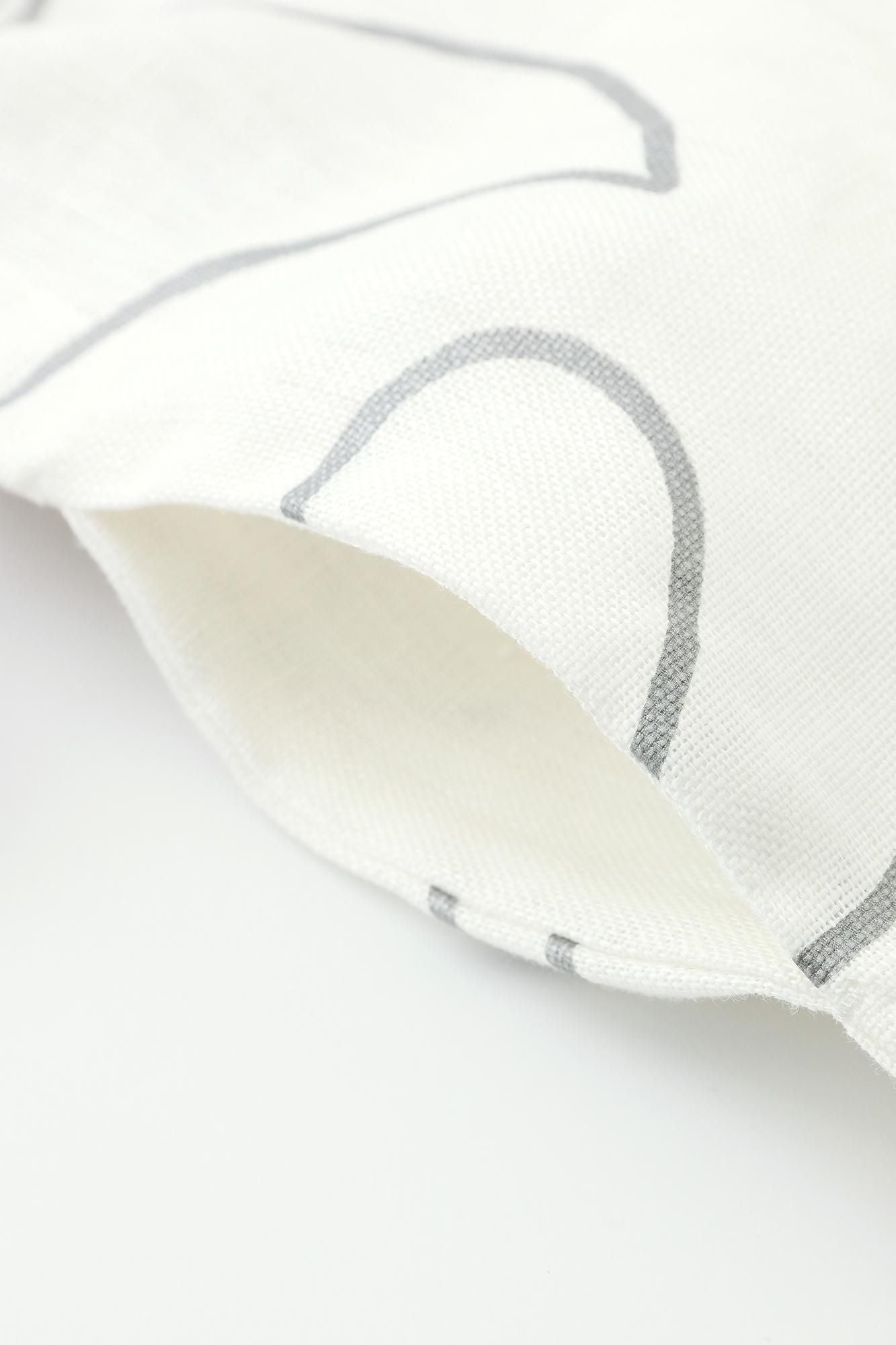 Jinbaori Shoulder Tuck Long / White Many Waves