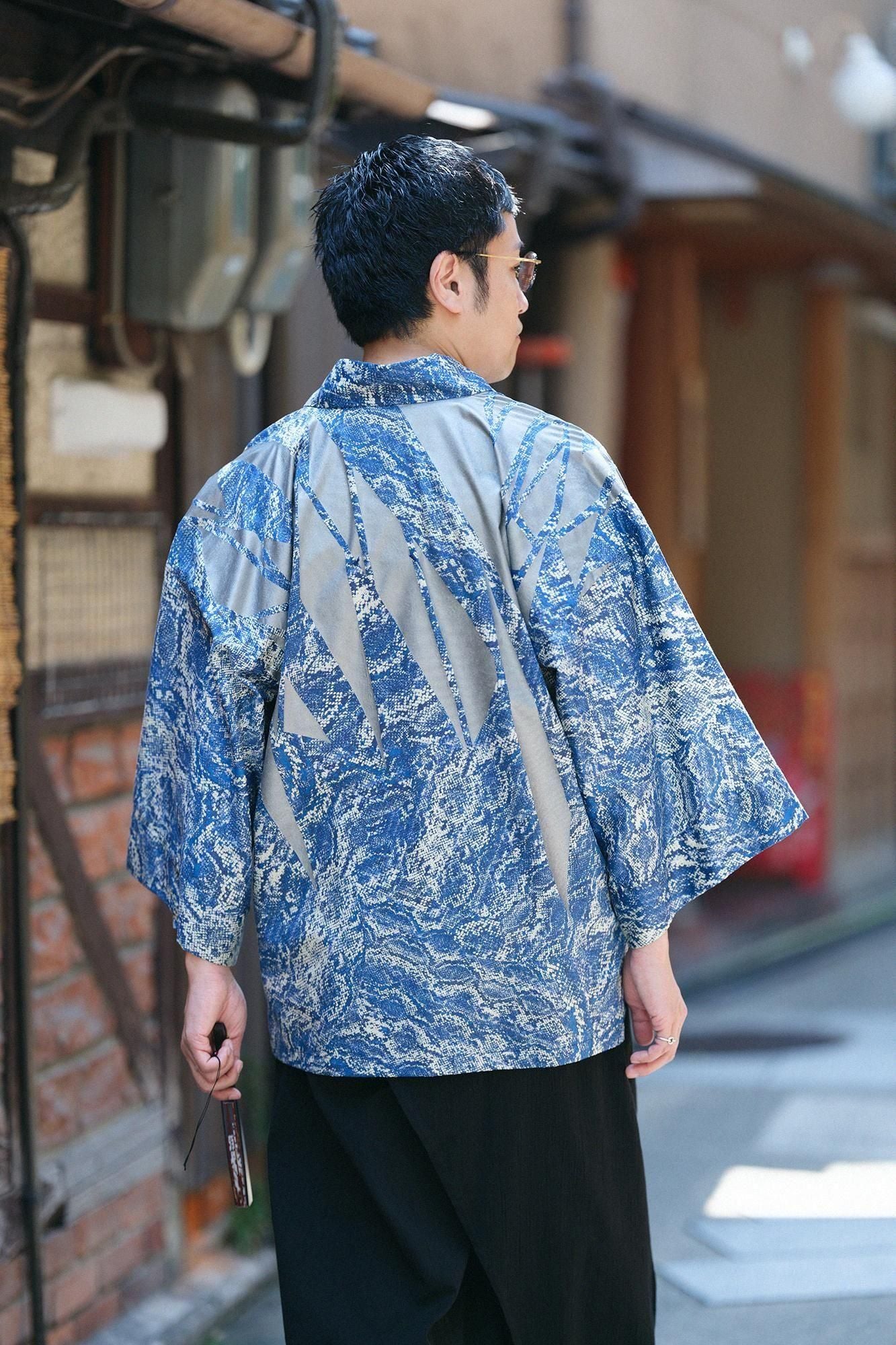 缎纹 (fuuubi) 内衣 (shini) 颈纹 (kubinukimonyo)/薄冰风景 (usurabigeshiki) 青金石 (ruli color)