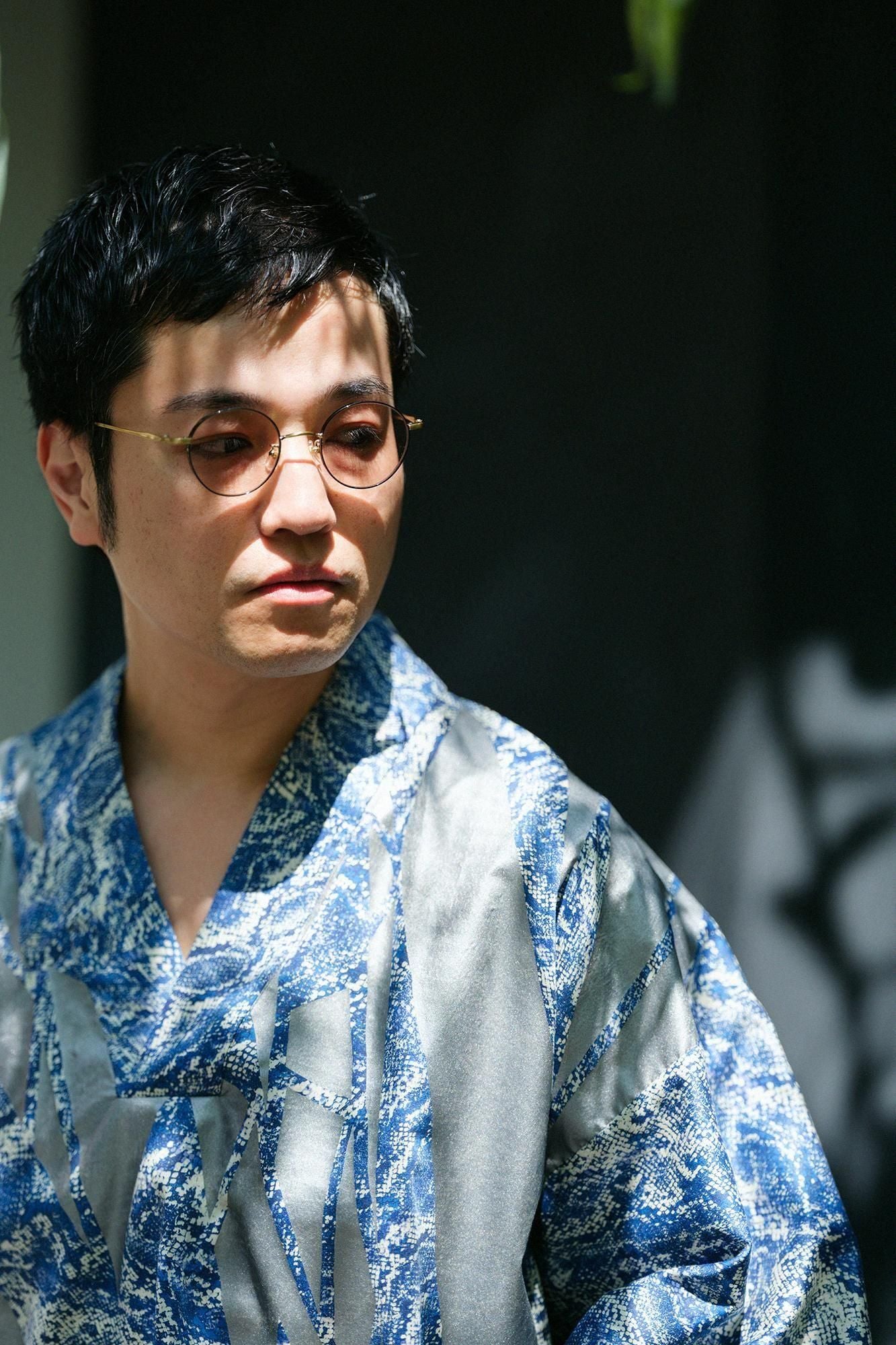 缎纹 (fuuubi) 内衣 (shini) 颈纹 (kubinukimonyo)/薄冰风景 (usurabigeshiki) 青金石 (ruli color)