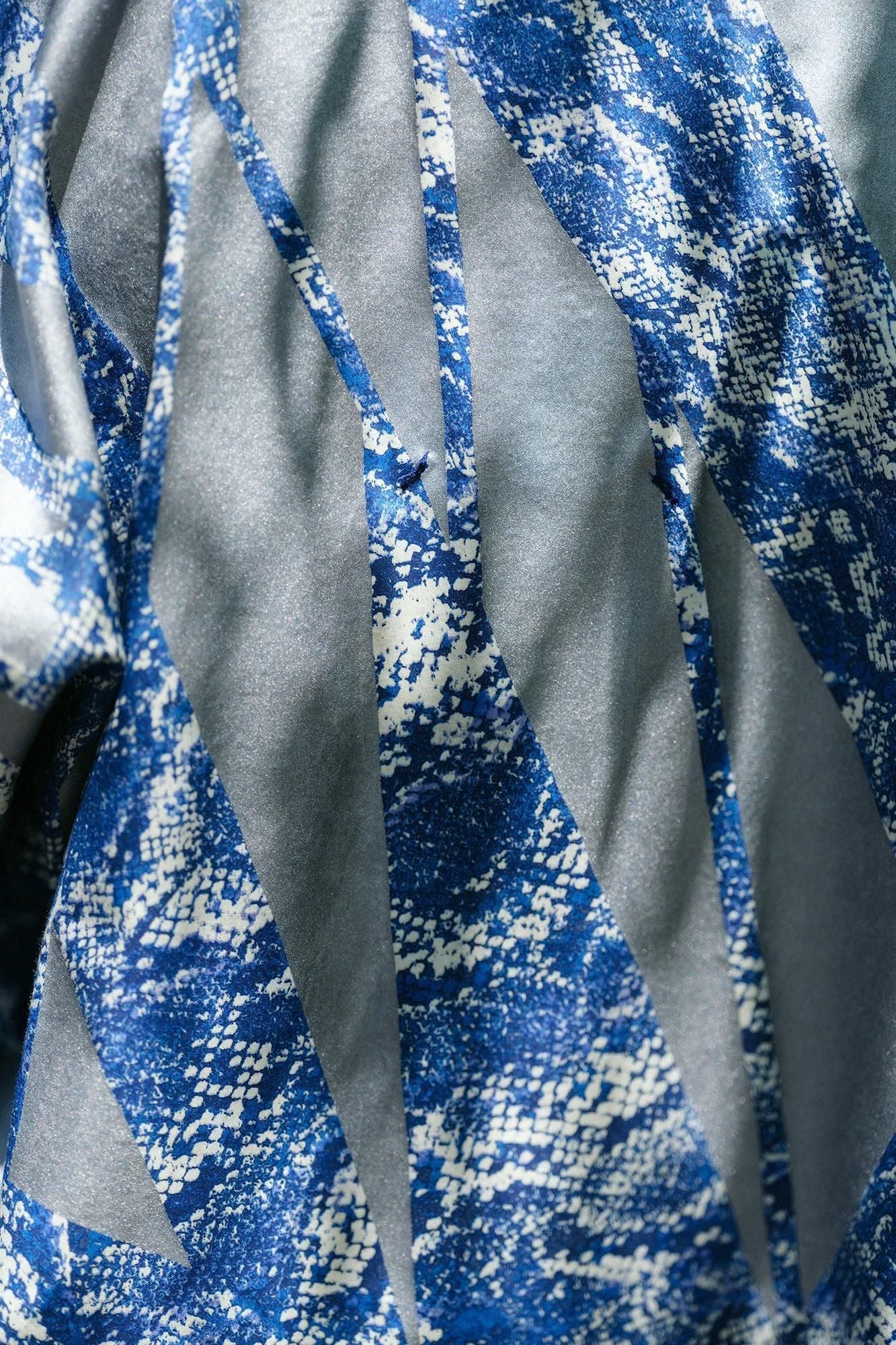 缎纹 (fuuubi) 内衣 (shini) 颈纹 (kubinukimonyo)/薄冰风景 (usurabigeshiki) 青金石 (ruli color)