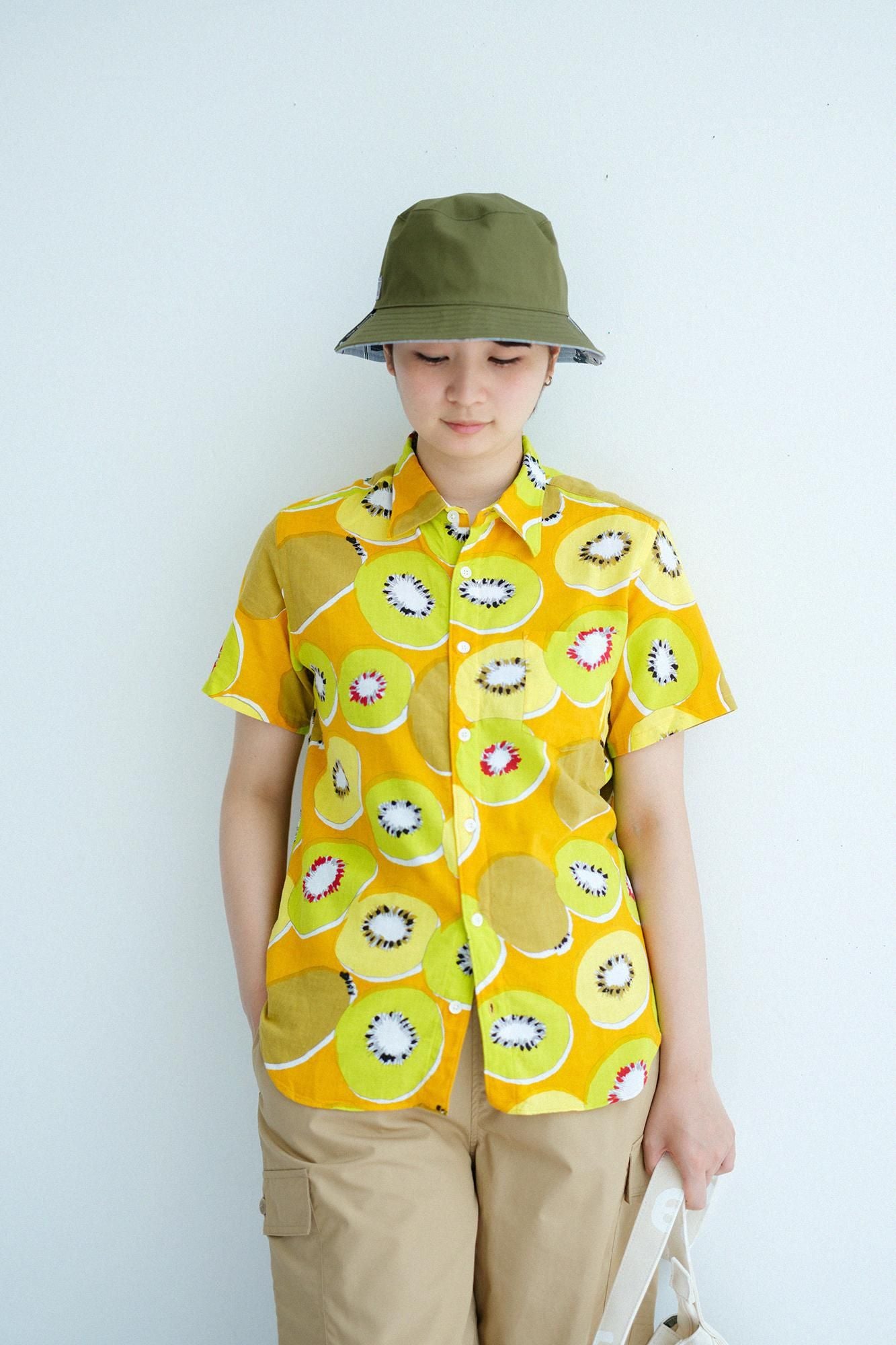 [Uniquement disponible sur le net] Chemise à manches courtes Ise Momen Bun/Kiwi