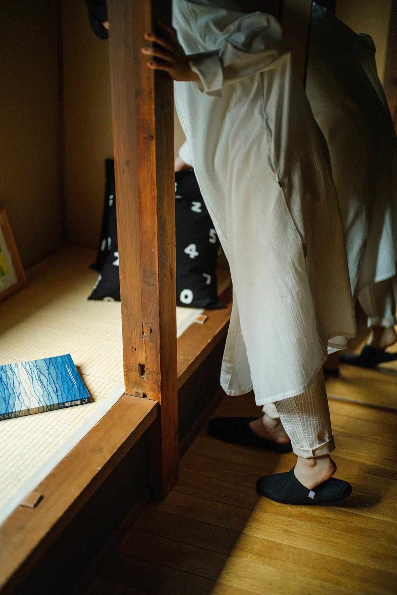 圖案紋樣室內拖鞋／刺子織 黑色