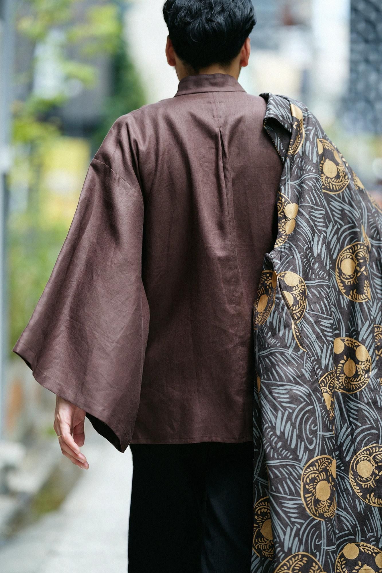 麻 信秀草衣（しんしゅうそうい） 上（うえ）／憲法色（けんぽういろ）