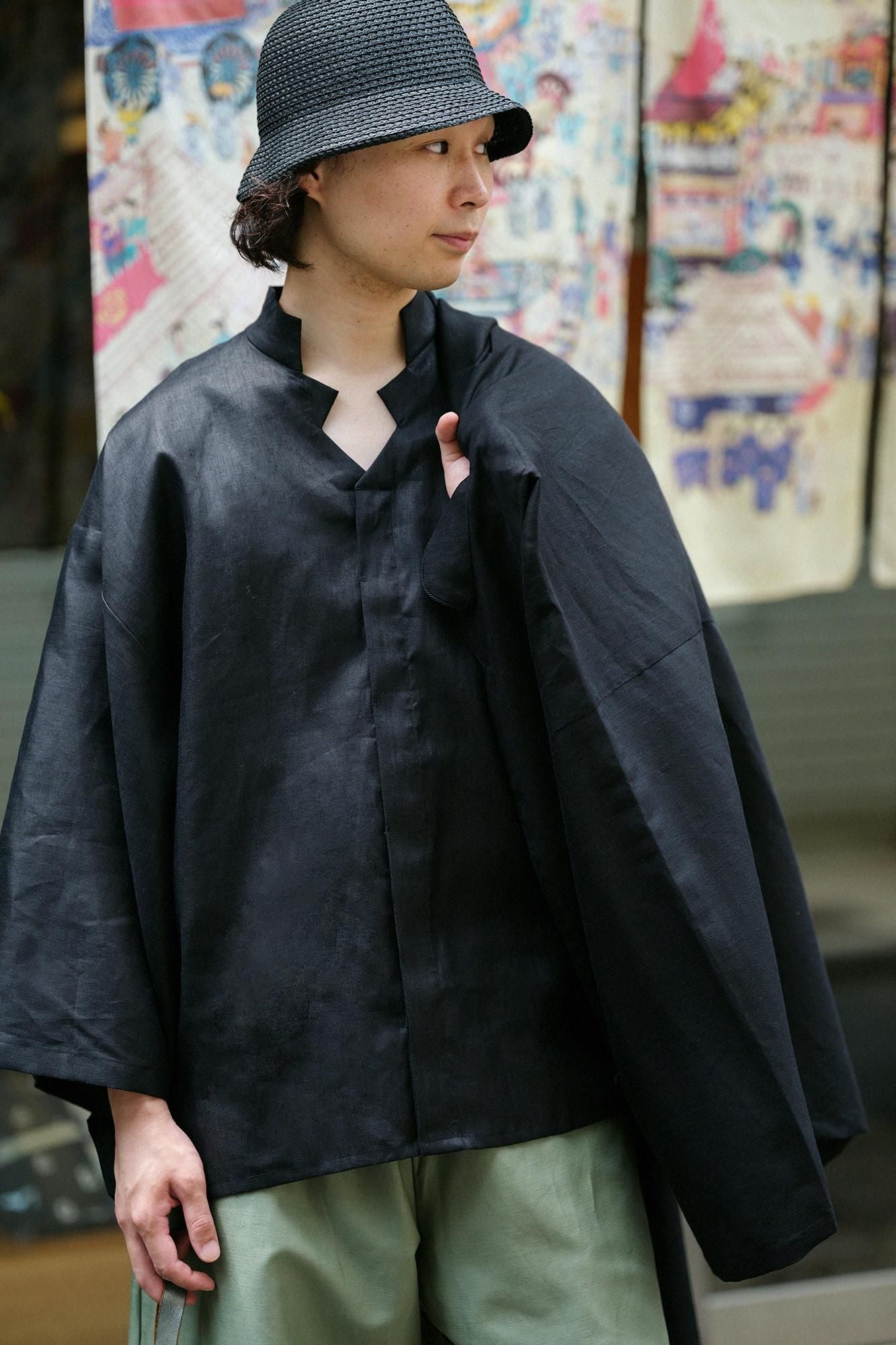 麻 信秀草衣（しんしゅうそうい） 上（うえ）／濡羽色（ぬればいろ）2