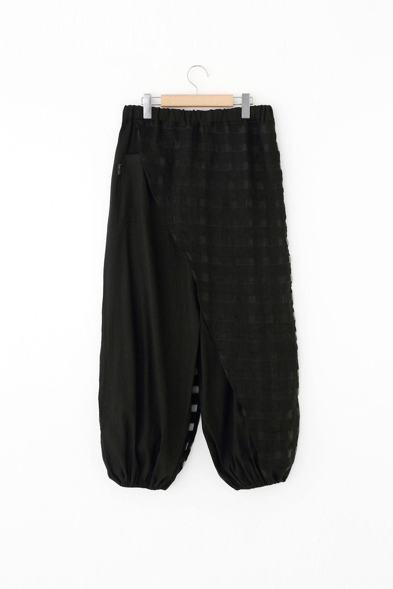 【Online】Linen-Rayon Blend × Hollow Out Lattice Weave Wrap Harem Pants / Black
