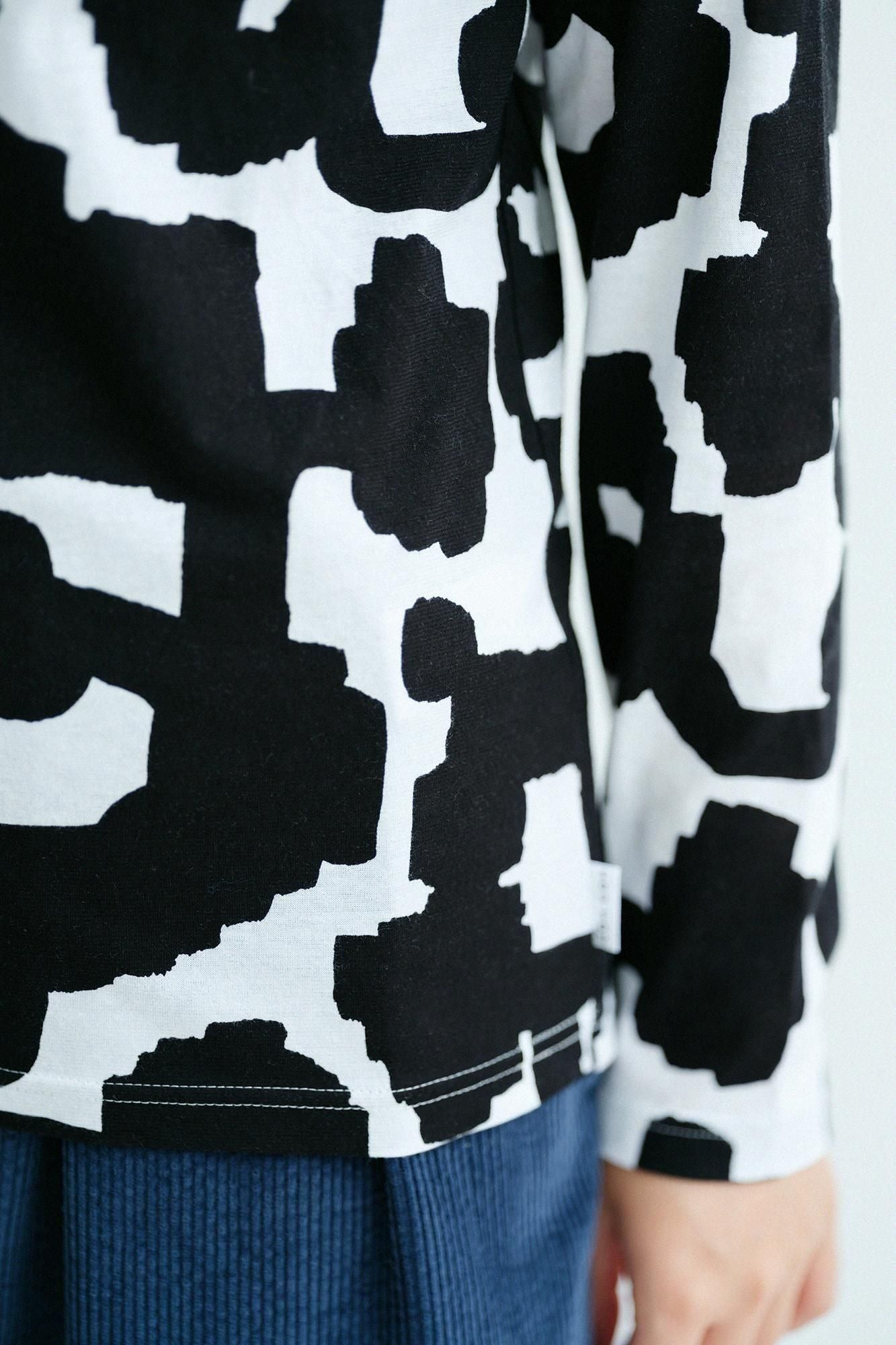 狹風靡 和服領上衣 拔衣紋／木蓮唐草