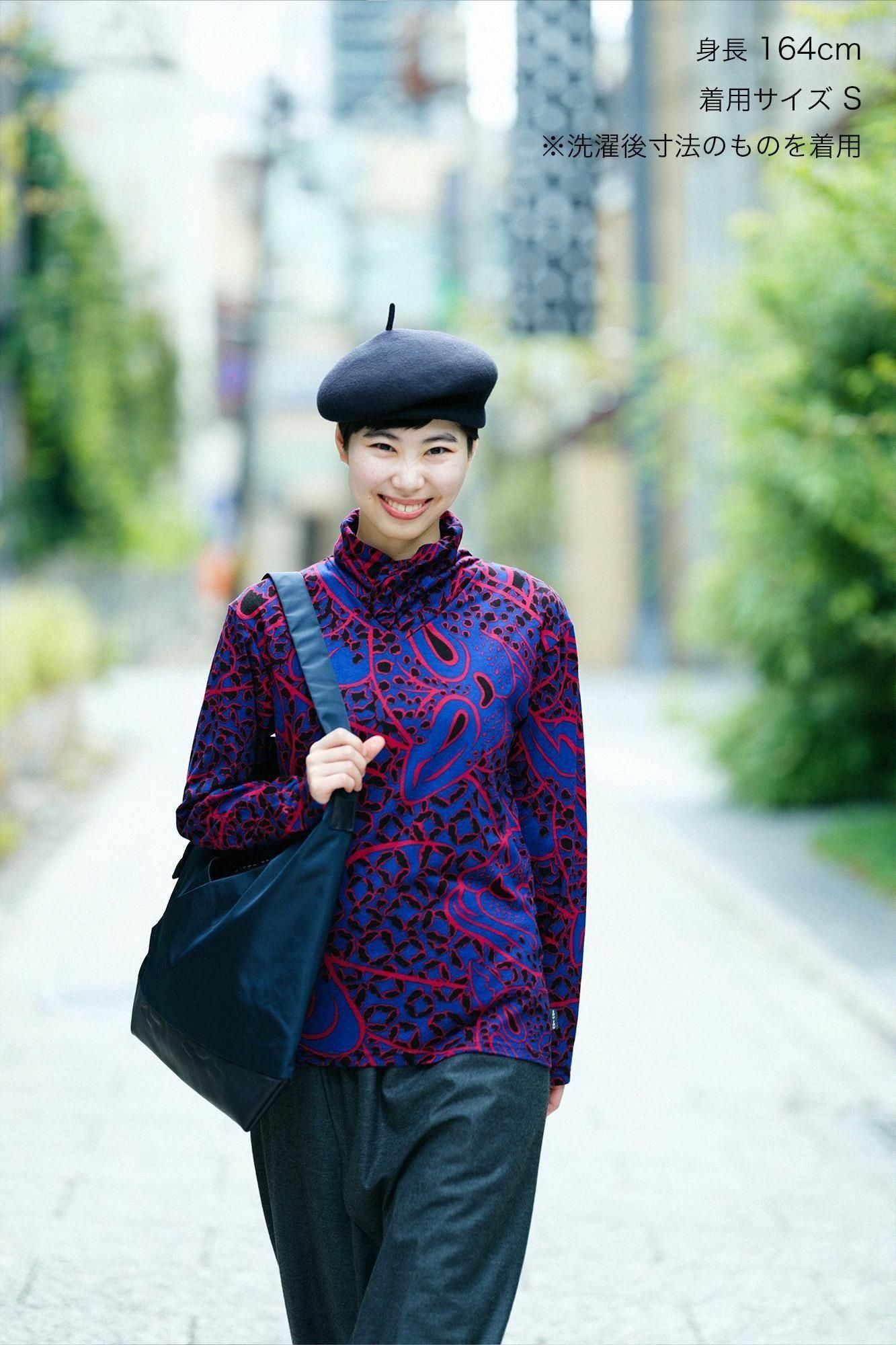 衿巻ジバン／blue red jaguars