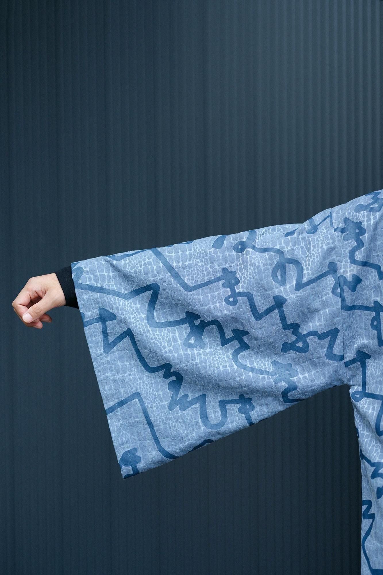 Snake Spot(Kuchinawa Madara) Nobuhide Soi(신슈 소이) 상단(Ue) / 텍스트(Fumi)