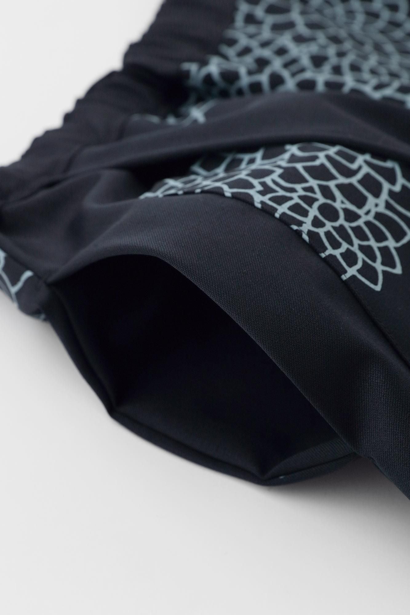 美麗諾羊毛 斜紋織 和服褲裝／雲間菊 暗藍色