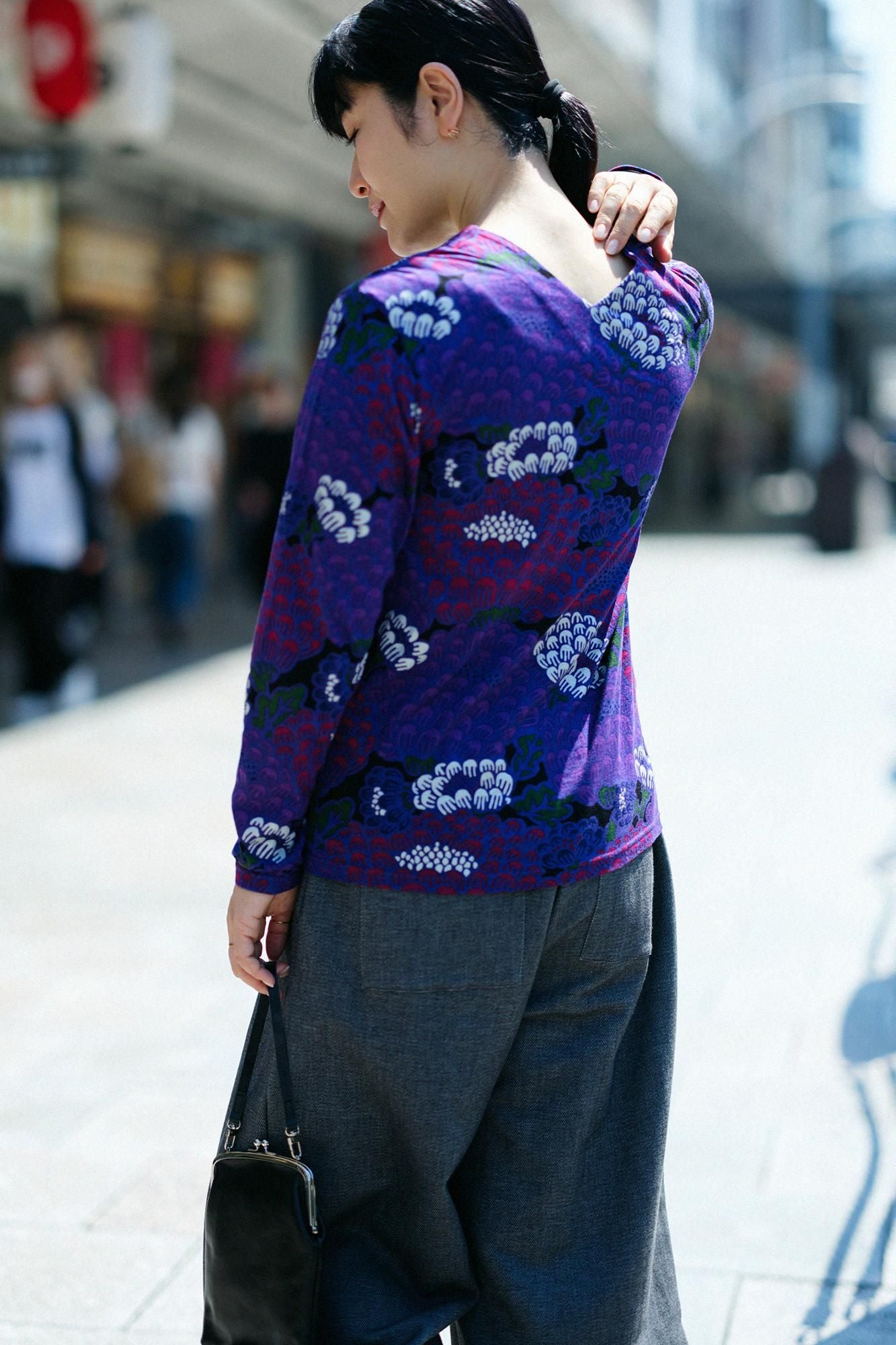 Long Sleeve V-neck Shirt / Kenran Purple