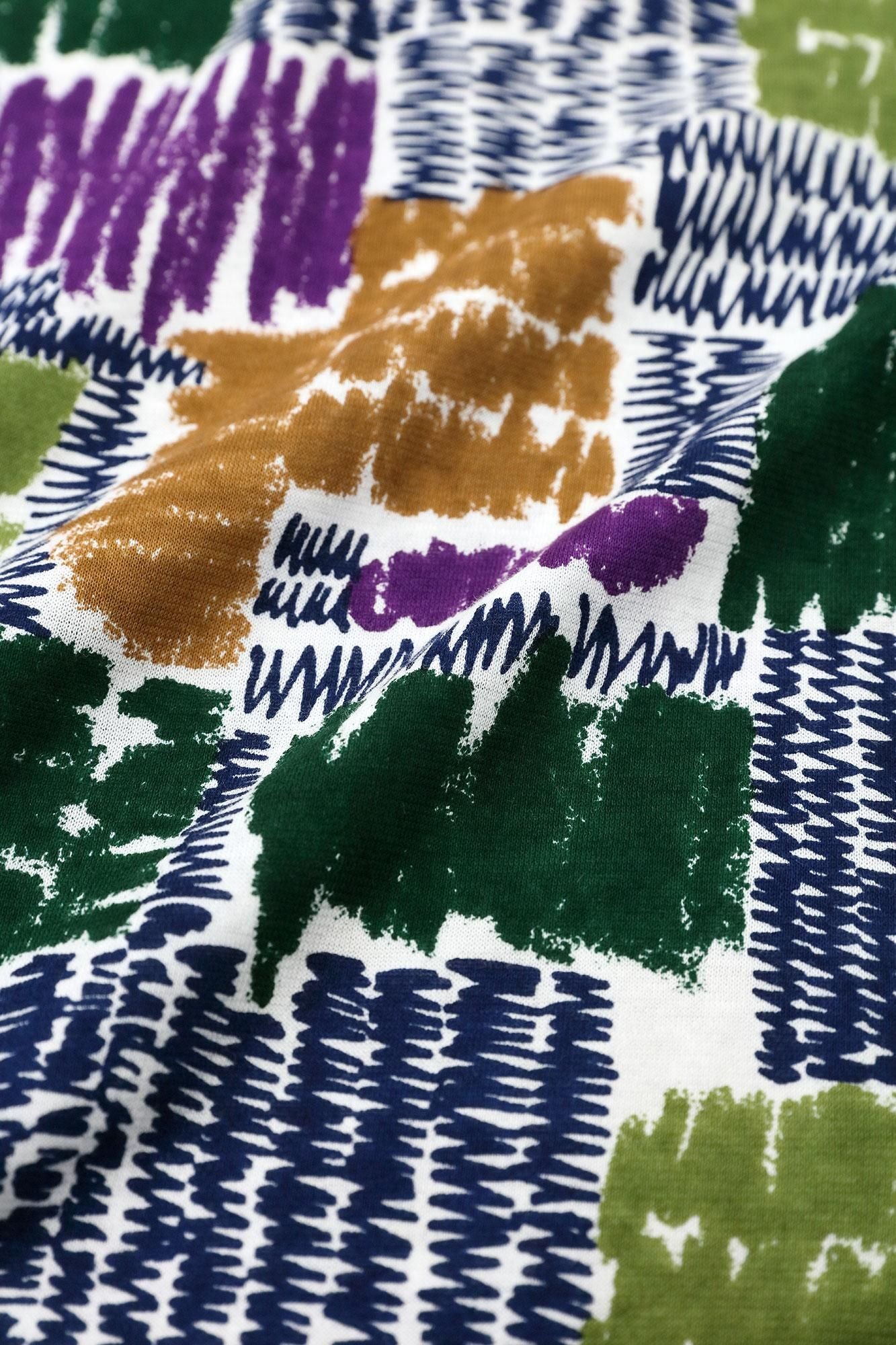 V領上衣 長袖／共鳴