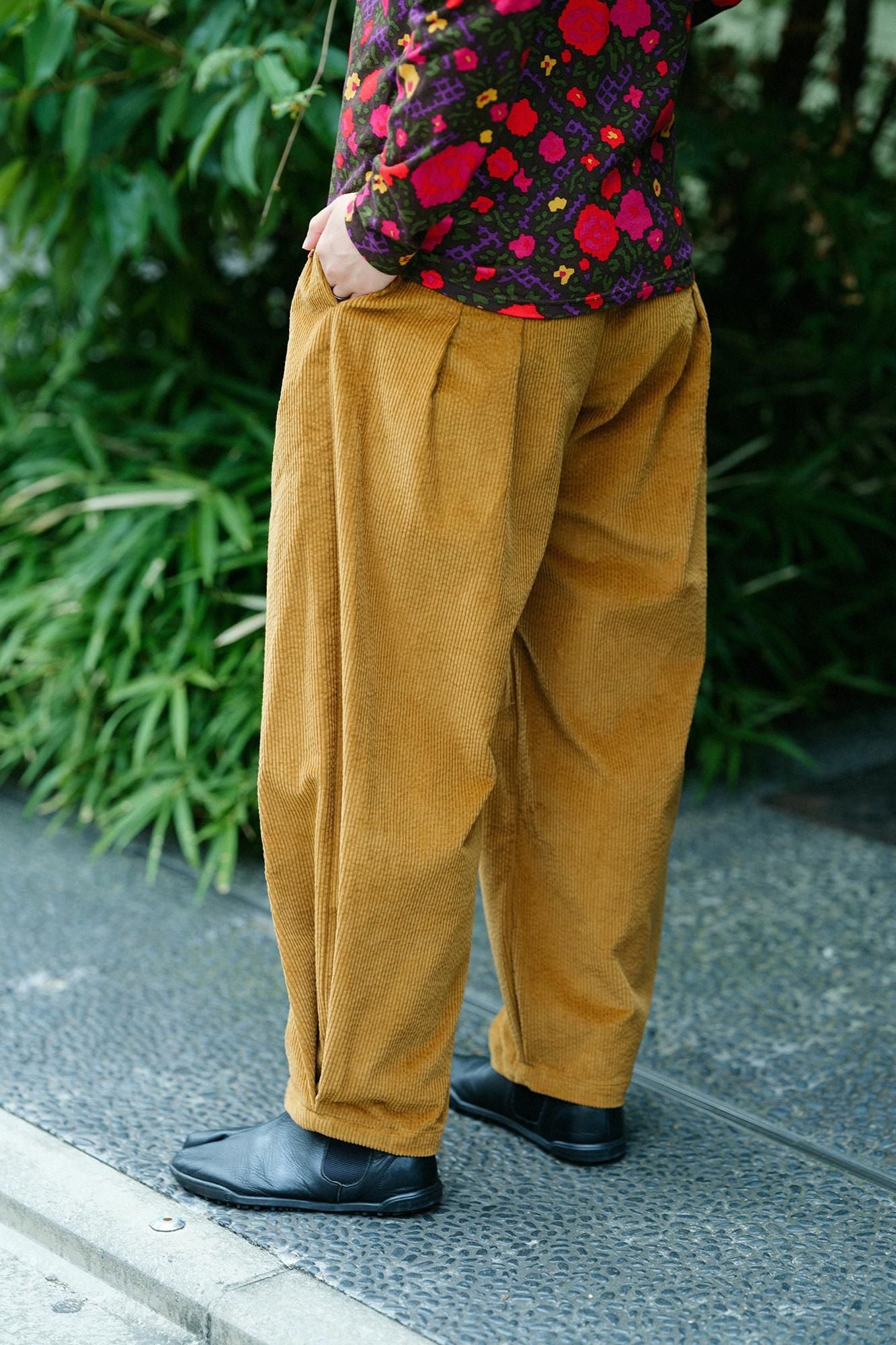 煤炭天堂、山脊、尼诺褶皱、蒙佩、芽/狐狸色