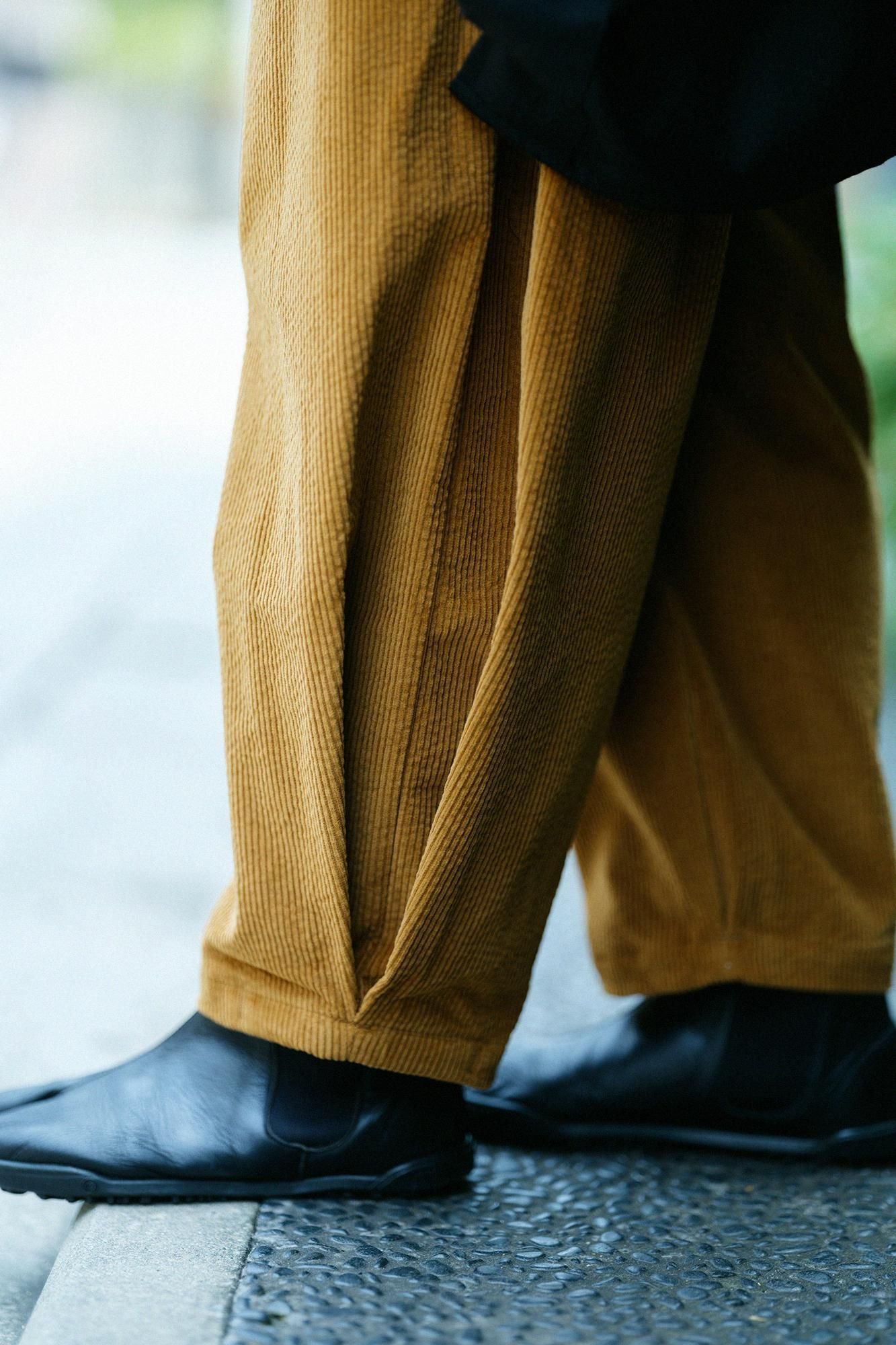 コール天 畝（うね） 二ノ襞（にのひだ）もんぺ つぼみ／狐色（きつね