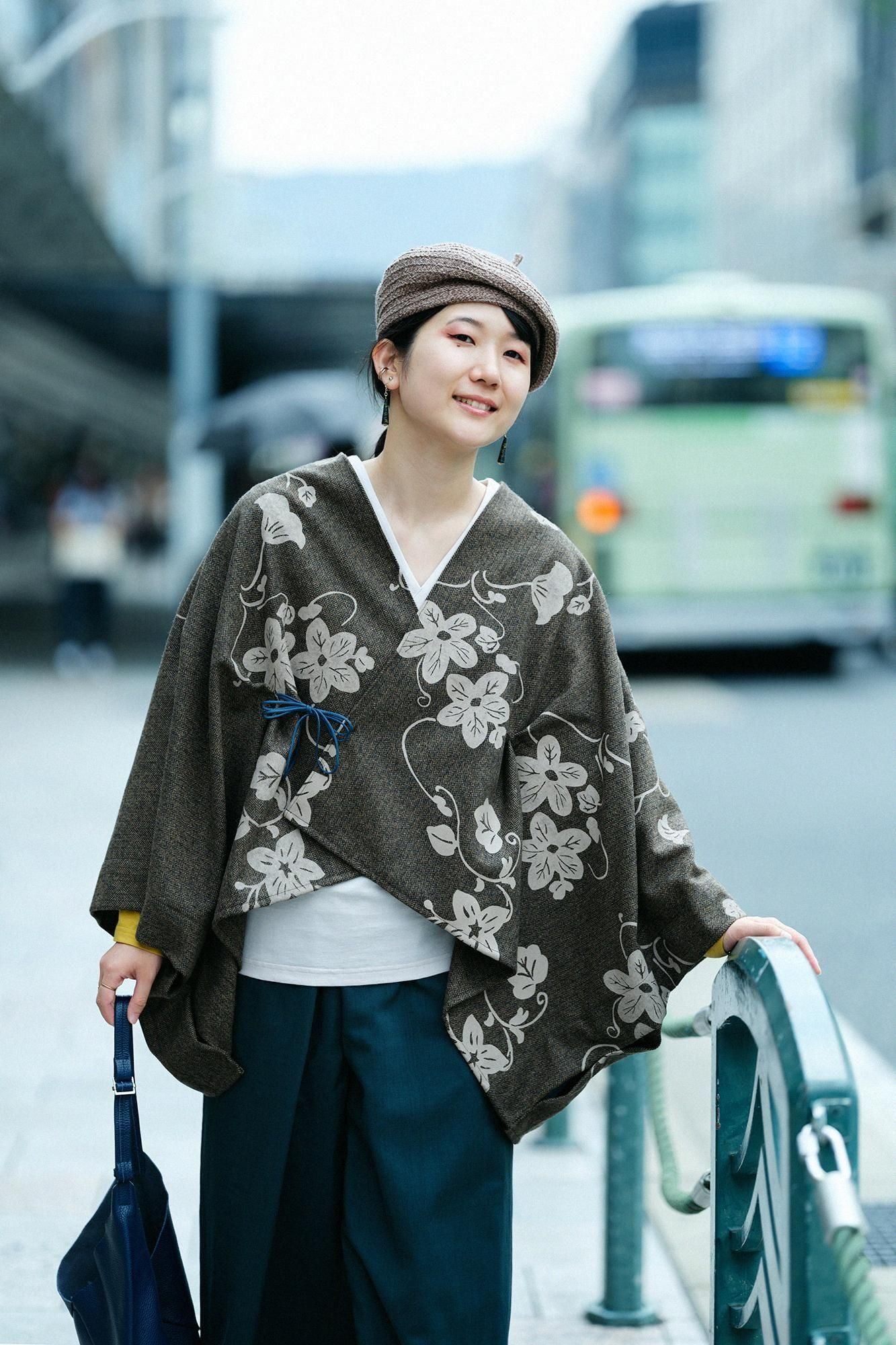 Tweed Houndstooth Weave Kisaragi Short Poncho / Graceful and Blank Space Russet