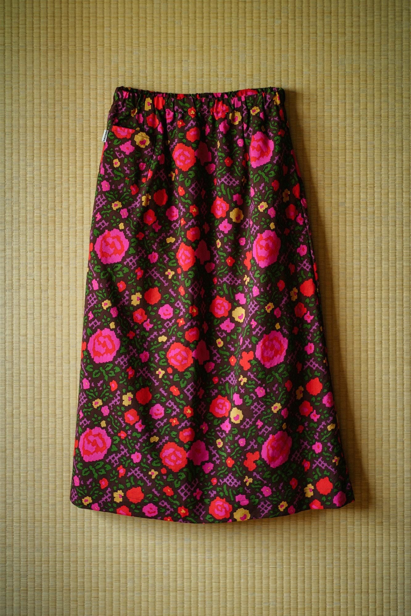 毛斯綸長裙／薔薇