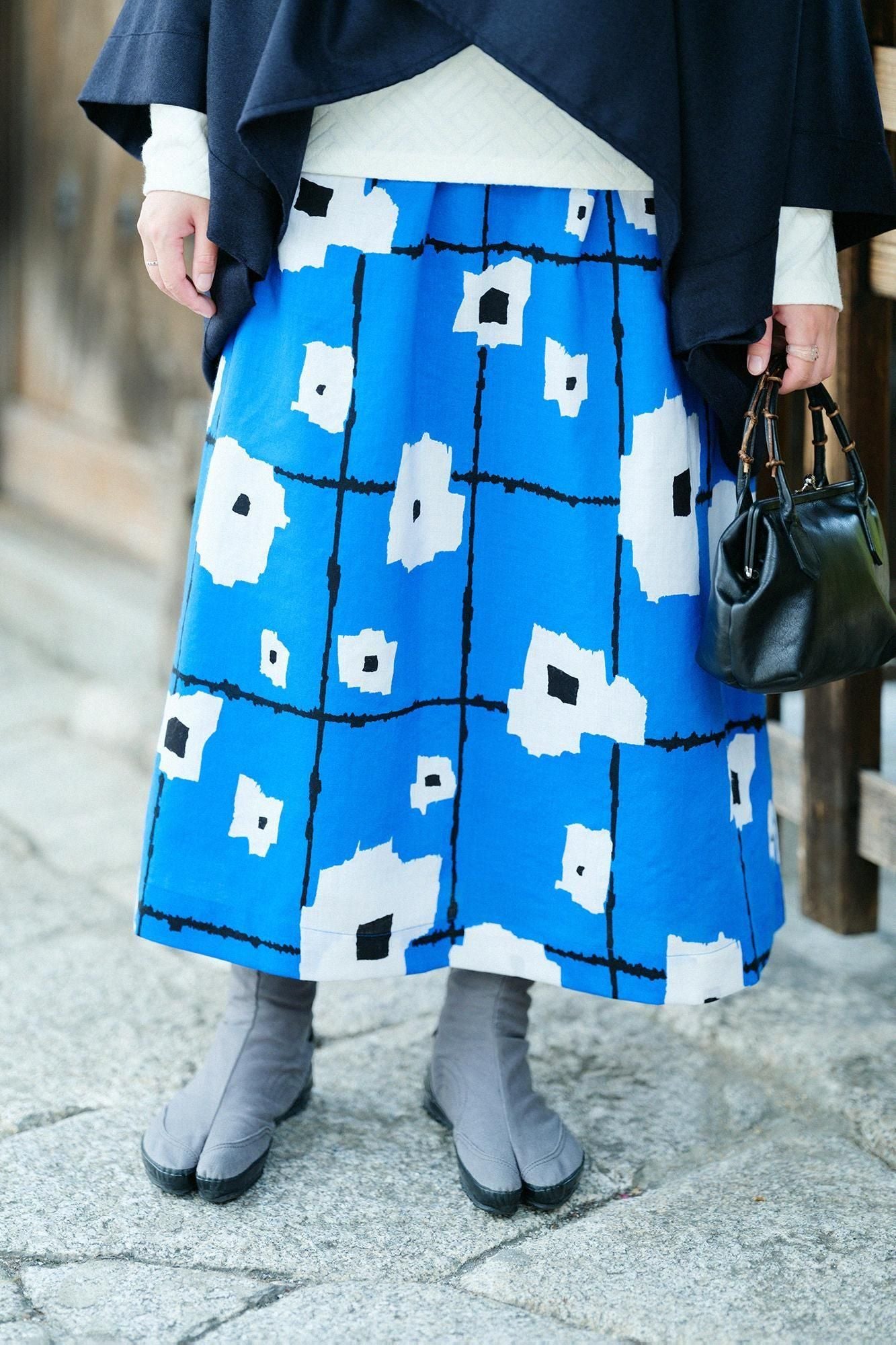 毛斯綸長裙／天花