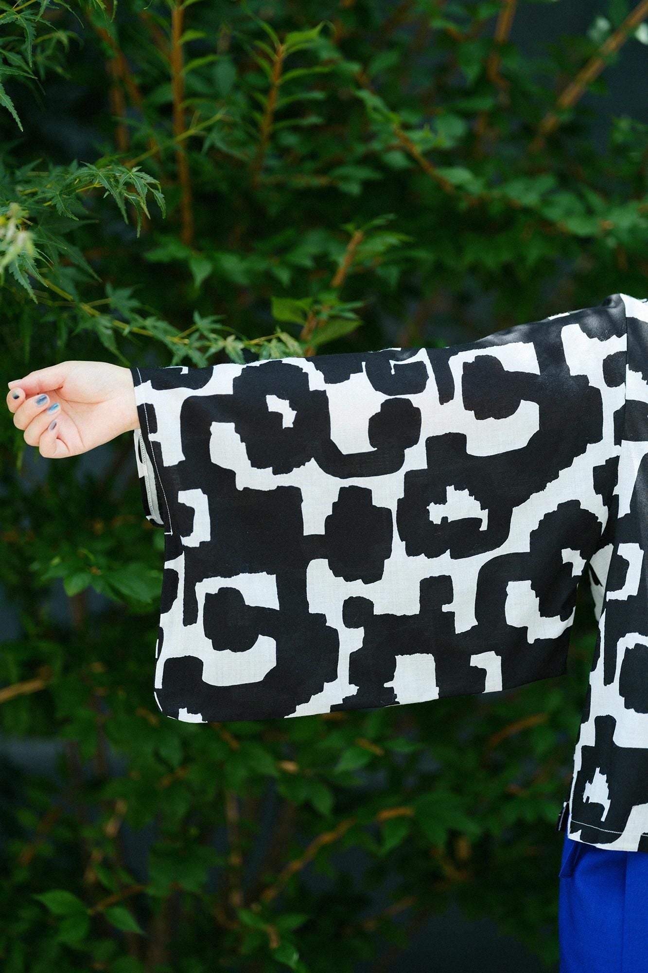 モスリン 草衣（そうい） 上（うえ）／朴唐草（ぼくからくさ）