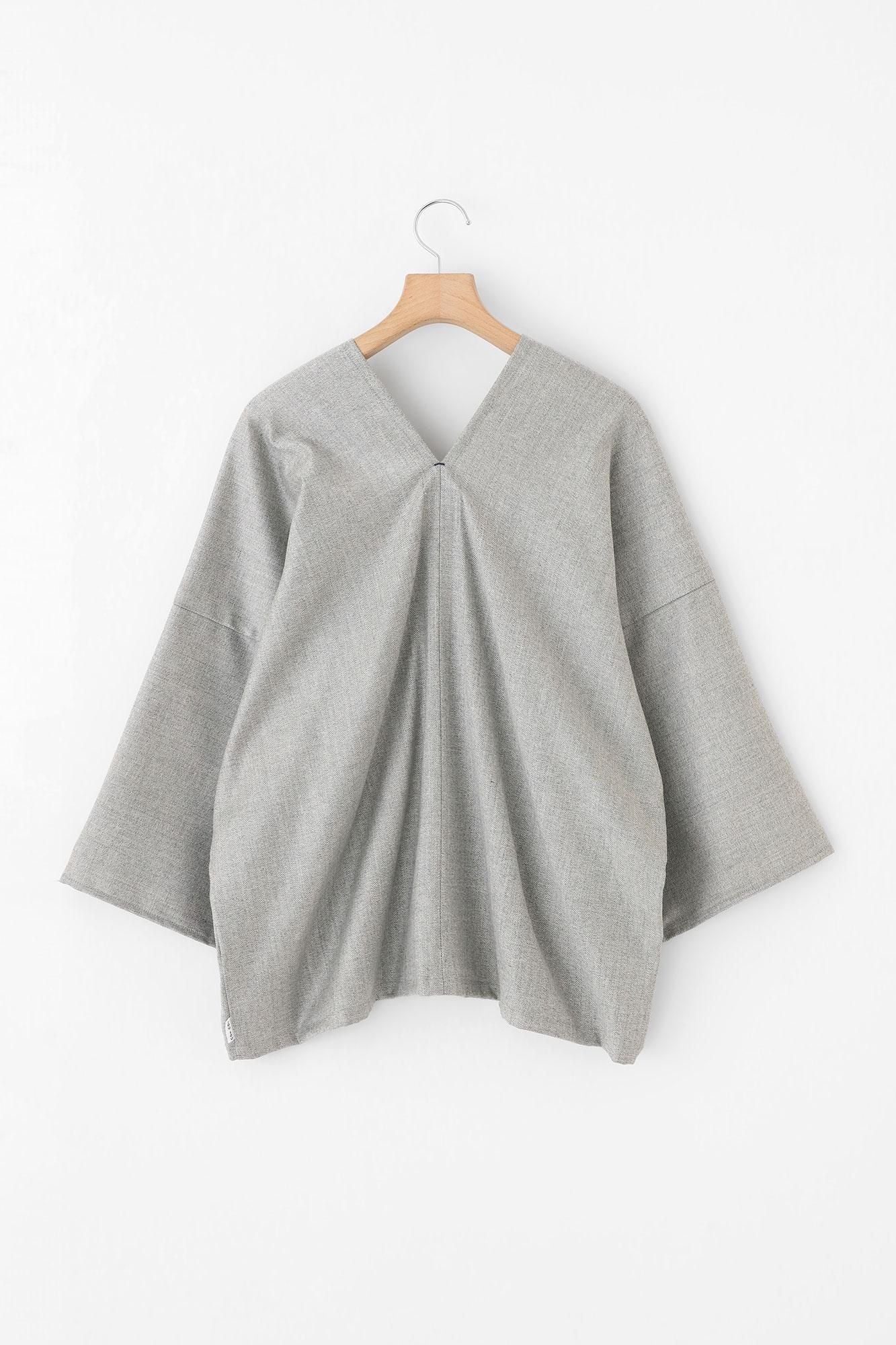 ウールレーヨン 杉綾織（すぎあやおり） はつき／素鼠（すねず）