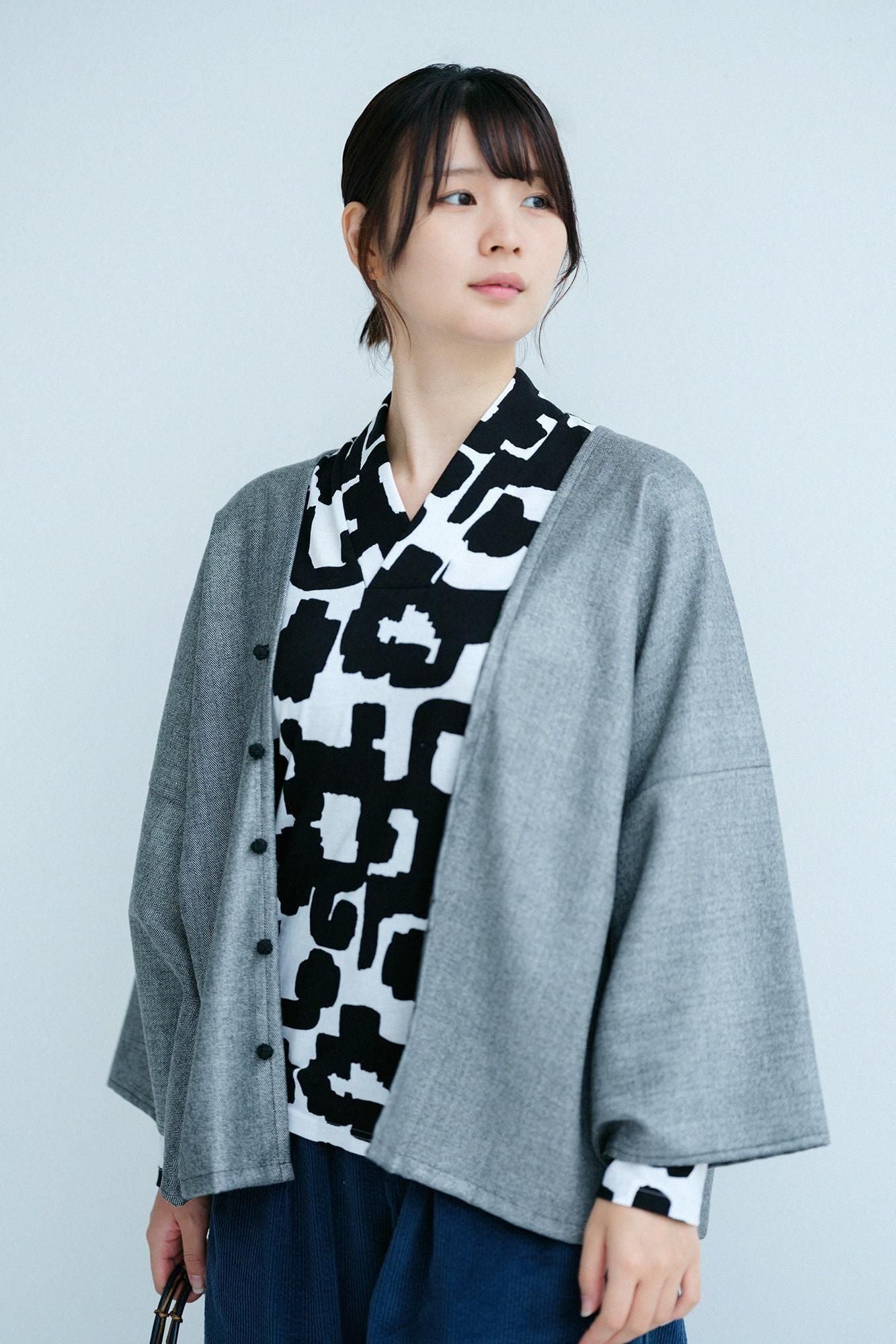 羊毛人造絲 人字形斜紋織 外披／深灰色