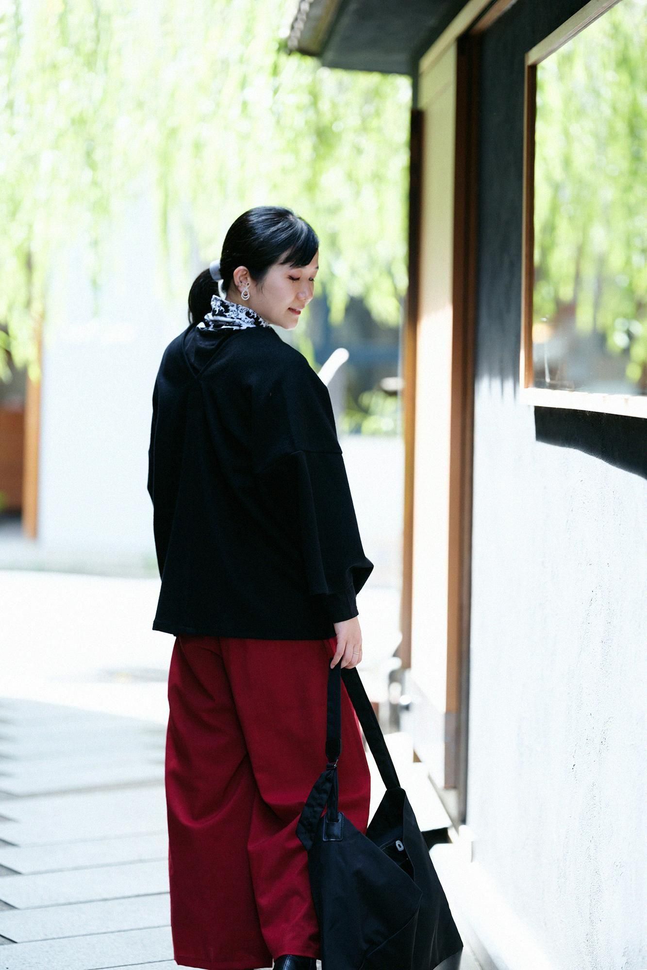 梳毛針織外披／黑色