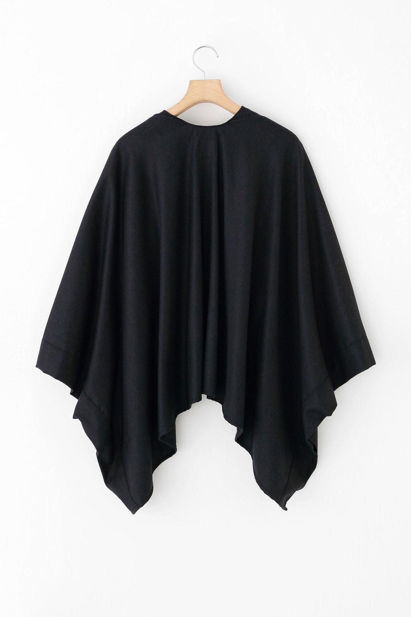Combed Yarn Herringbone Weave Kisaragi Short Poncho / Dark Navy