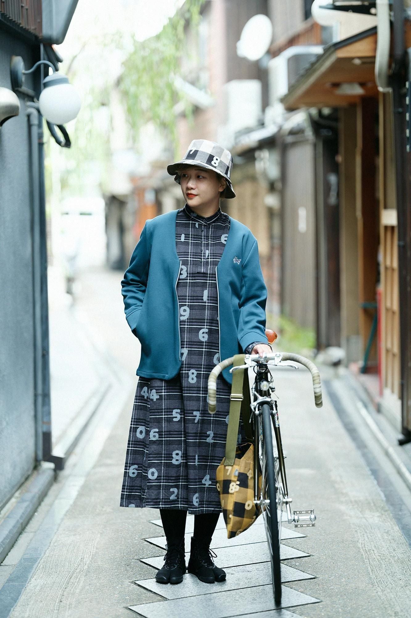 超长棉质格纹 H.N.BIKE 连衣裙/SO-SU-U 深灰色