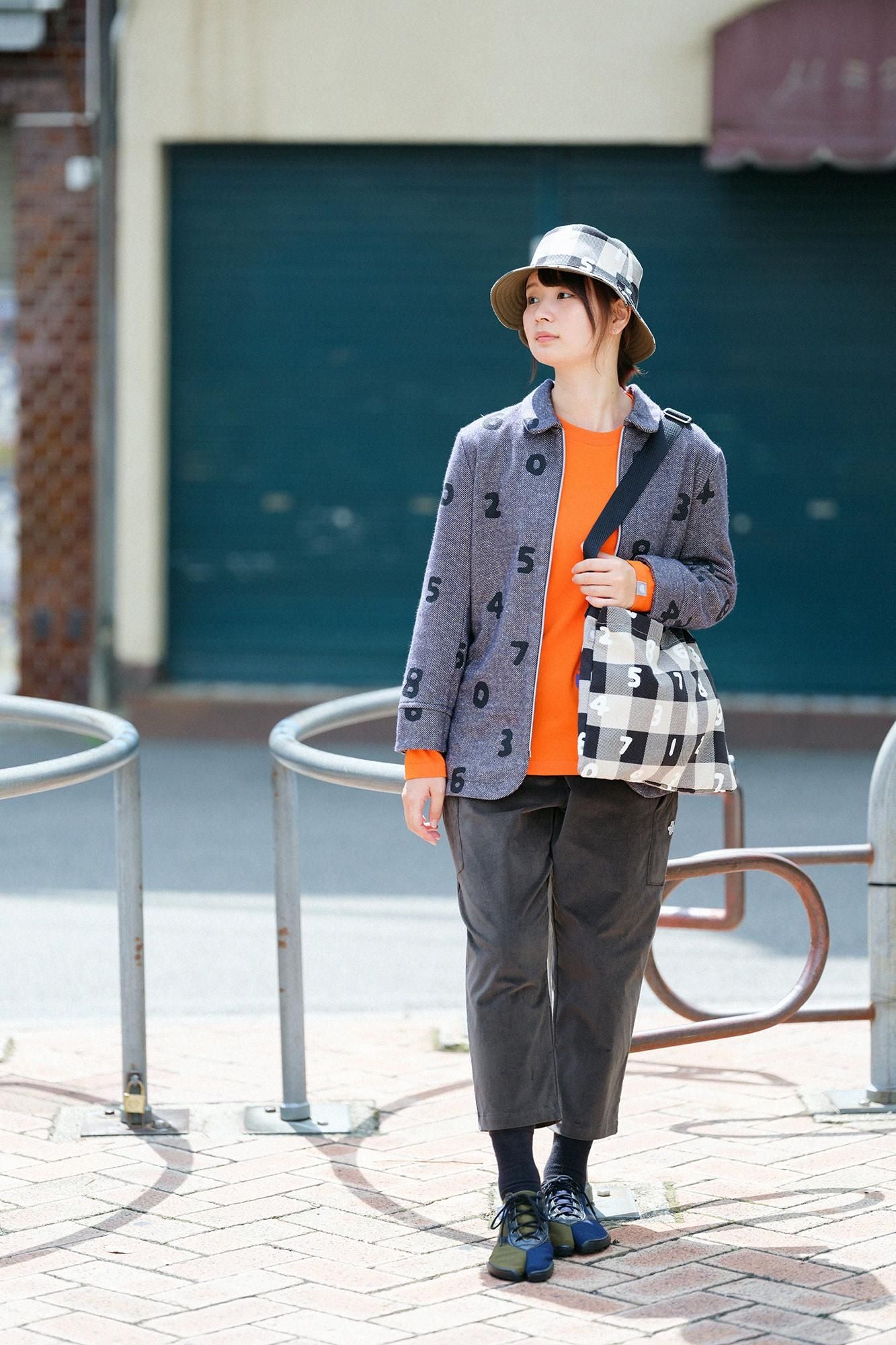 ヘビーツイルチェック サコッシュ／SO-SU-U アイボリー