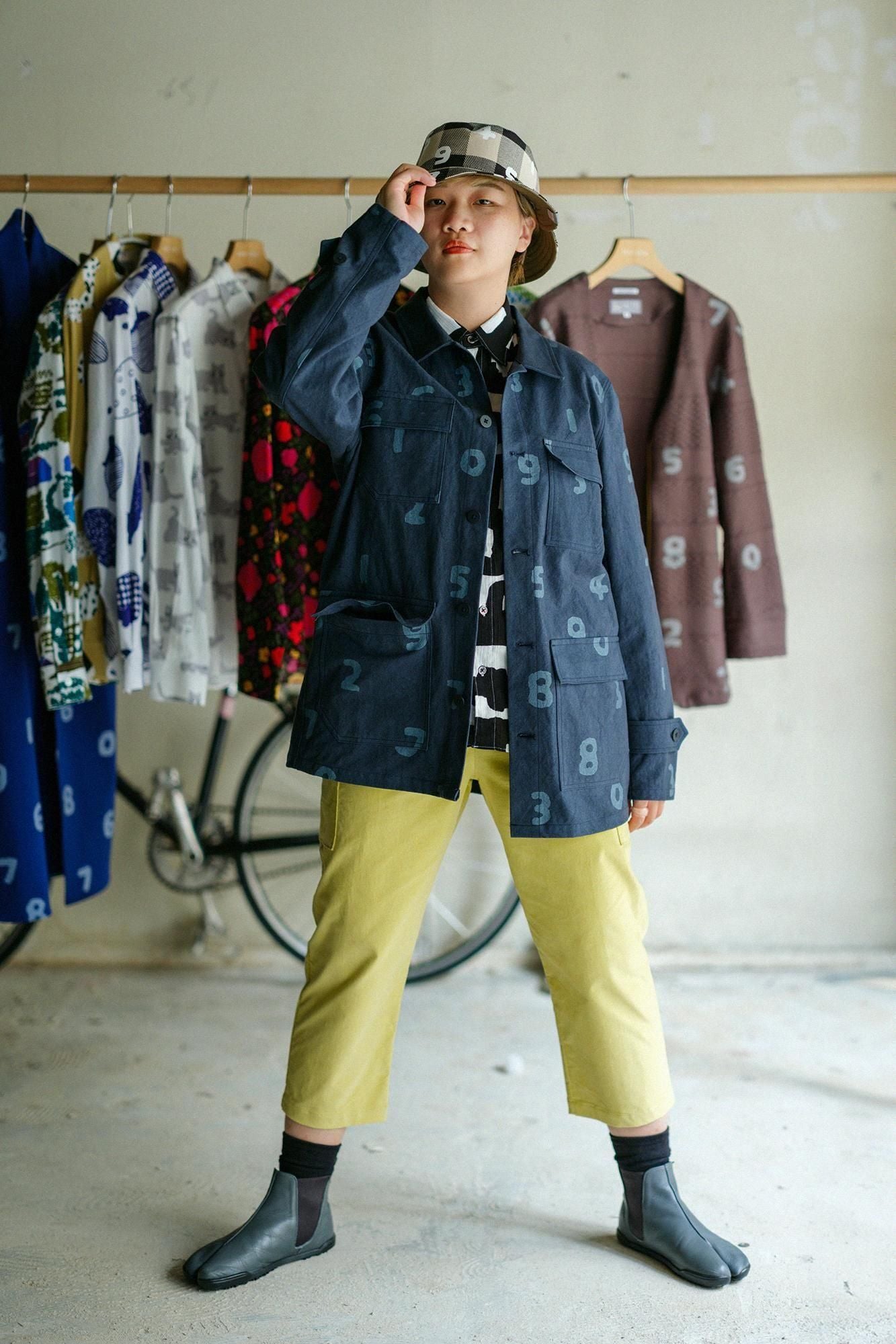 Chapeau de vélo réversible à carreaux en sergé épais/SO-SU-U ivoire