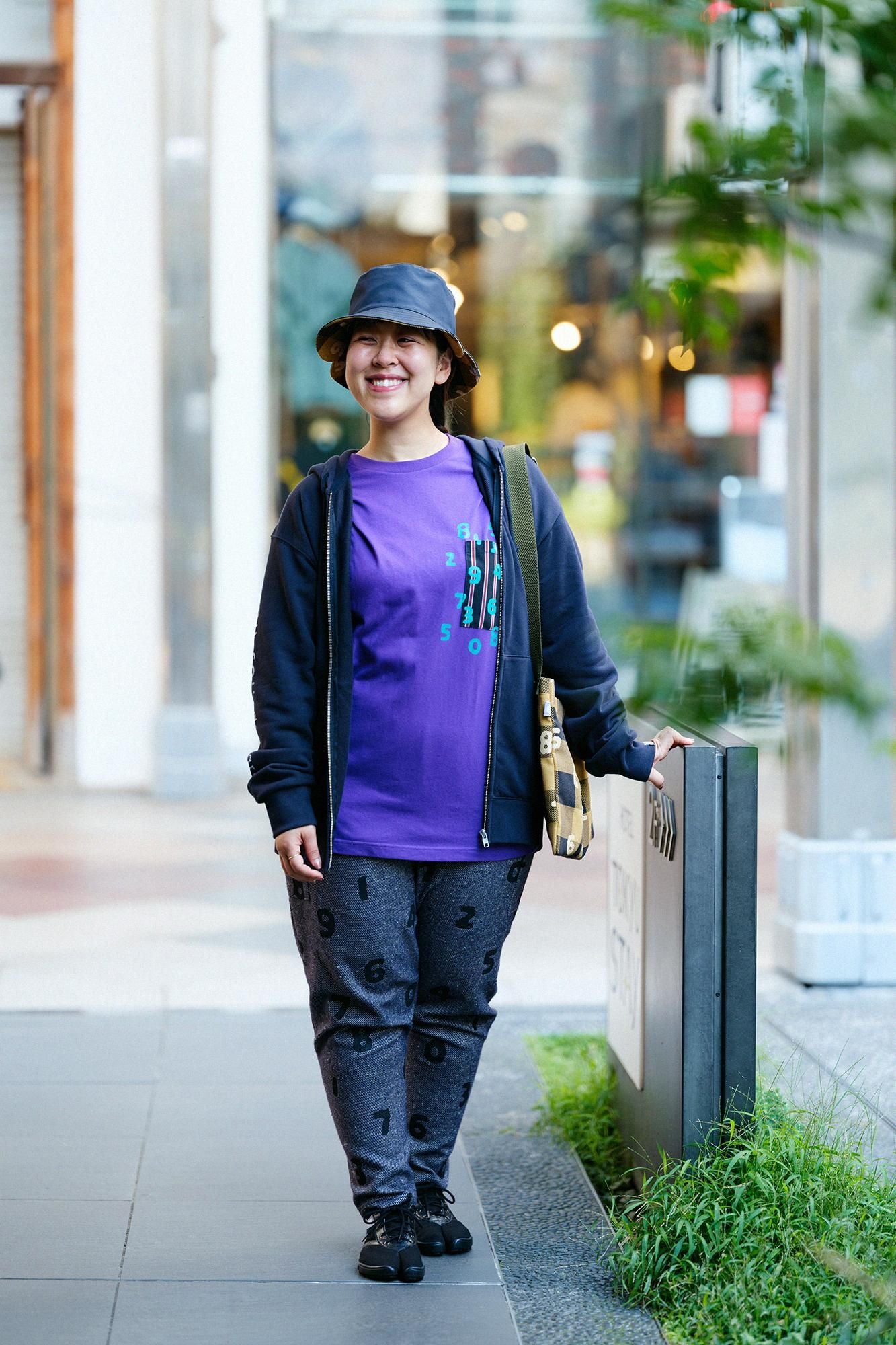 Langarm-T-Shirt mit Taschen [5,6]/Lila×SO-SU-UKon