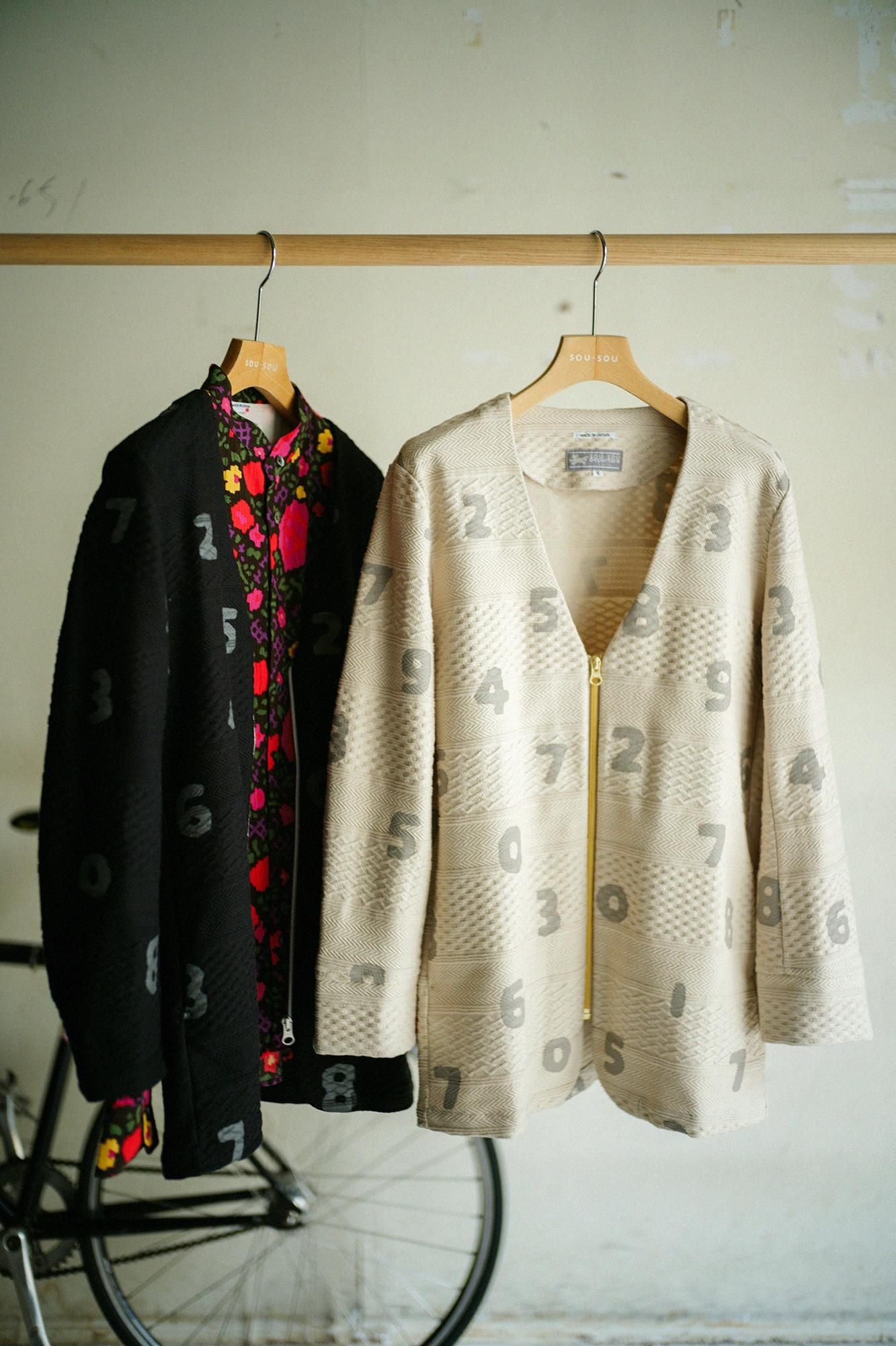 Jacquard Knit Collarless V-neck BIKE Jacket / SO-SU-U Greyish White