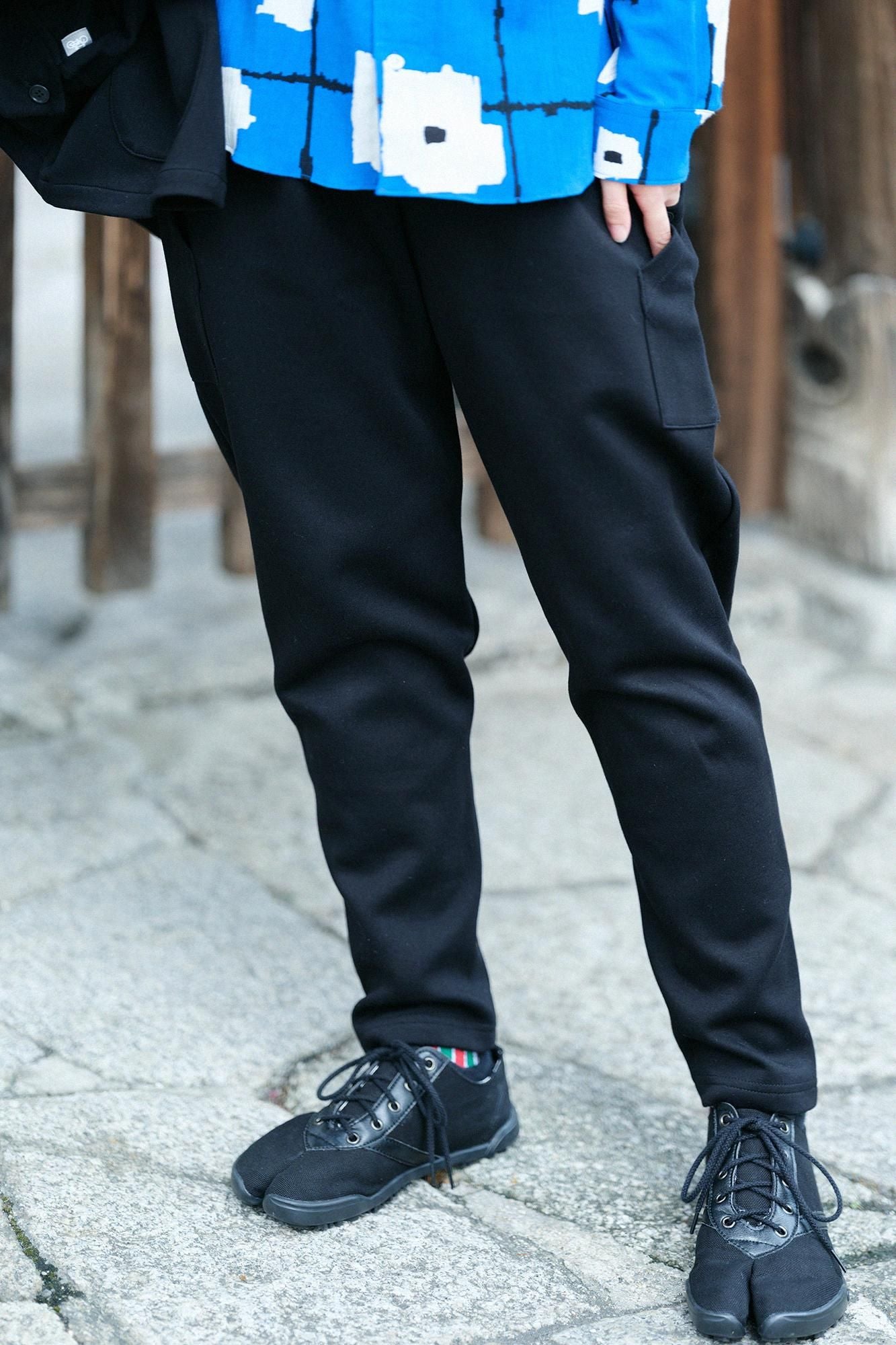 골판지 니트 BIKE 조드푸르 팬츠/검은색