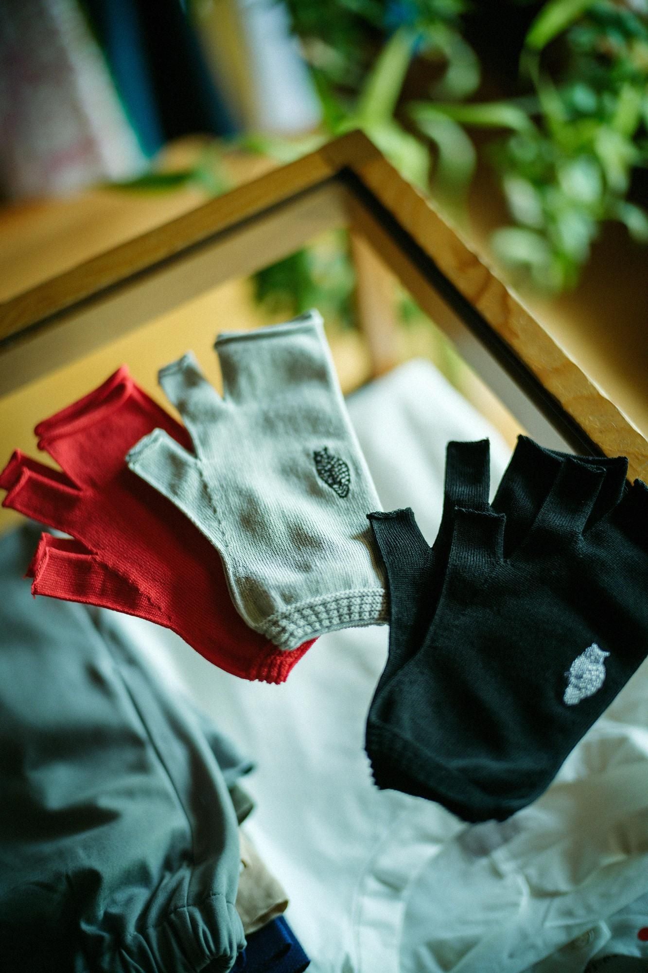 抗UV涼感速乾 手套/黑色