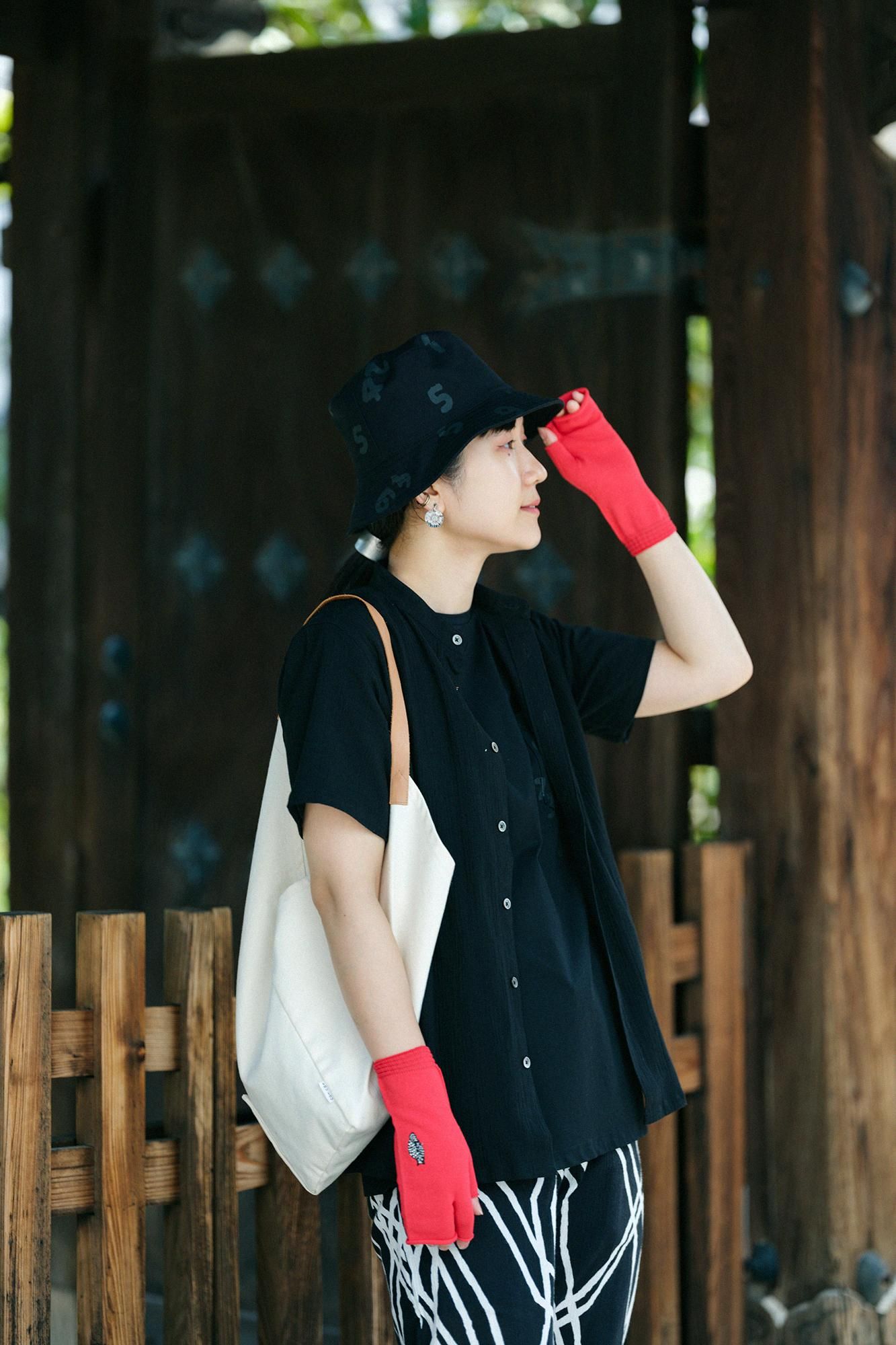 UV Cut Cool Dry Gloves / Red