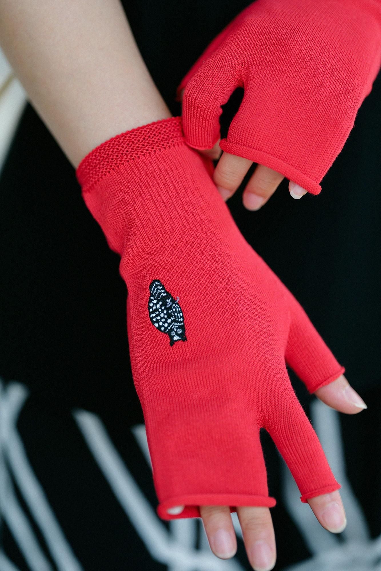 UV Cut Cool Dry Gloves / Red