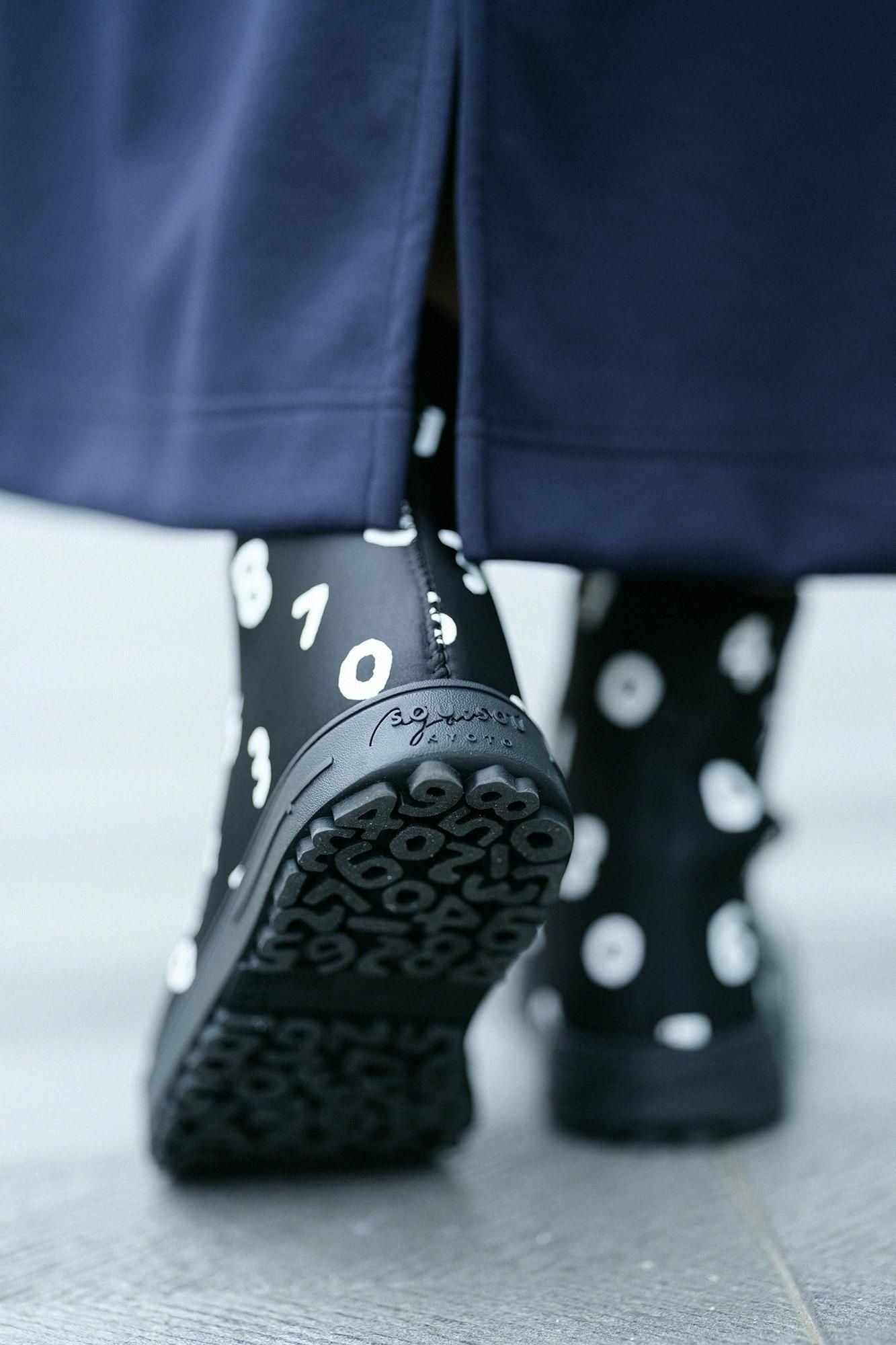 ネオプレン Y.ブーツ／SO-SU-U ブラック×ホワイト