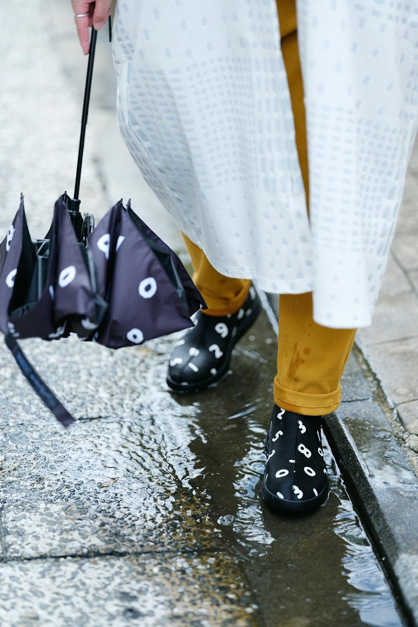 ネオプレン Y.ブーツ／SO-SU-U ブラック×ホワイト