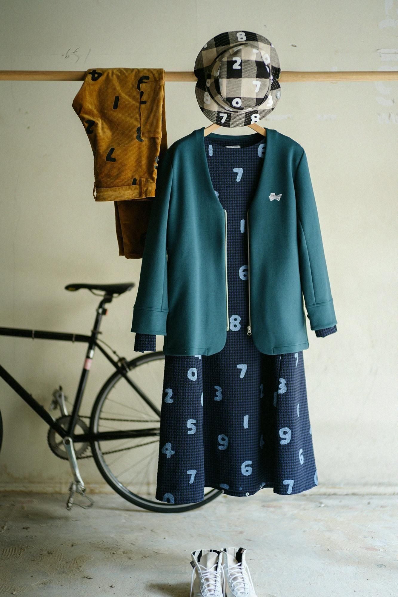 Cardboard Knit Collarless V-neck BIKE Jacket / Bottle Green