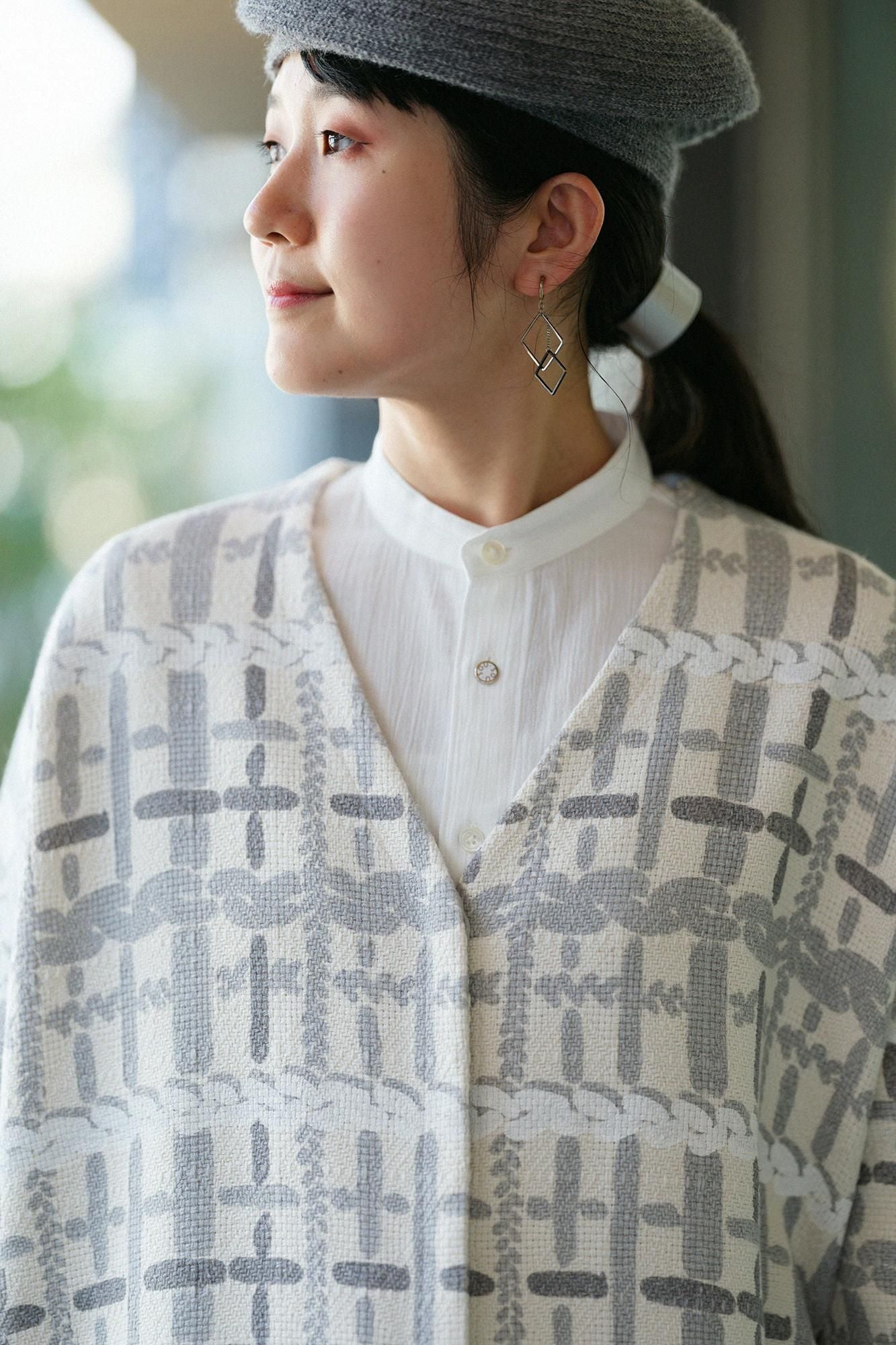 Leichter Mantel aus Baumwollleinen mit Rautenmuster/Komai