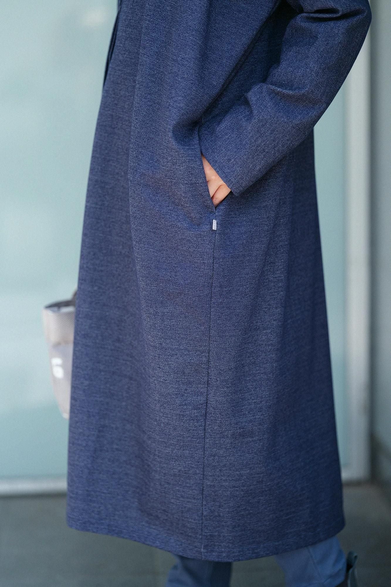 インレイジャージー スタンドカラーライトコート／ネイビー