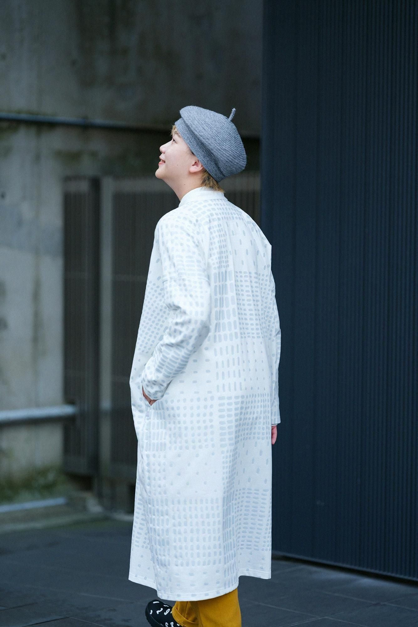 鑲嵌針織 立領輕型外套／敷石 白色