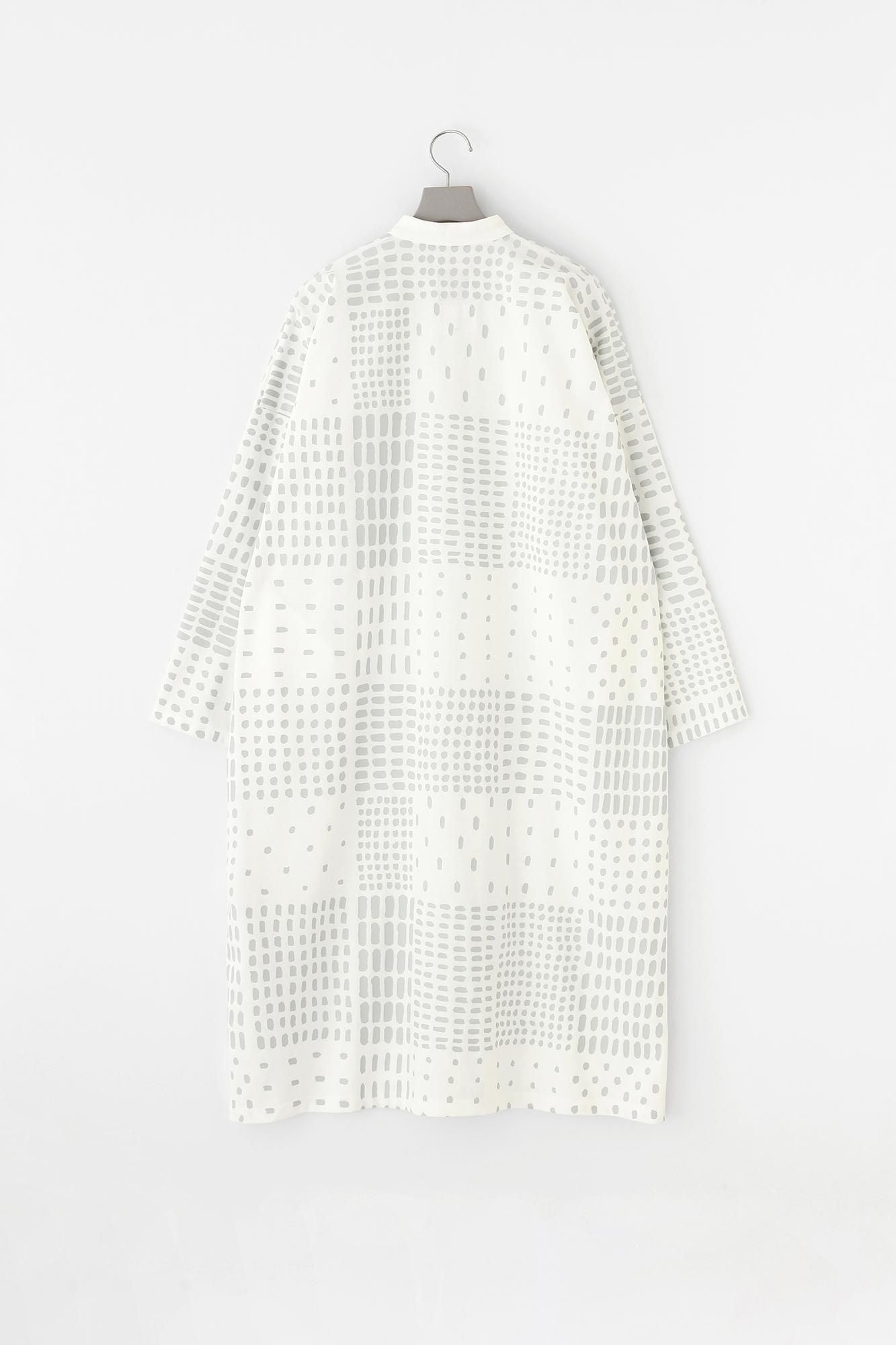 鑲嵌針織 立領輕型外套／敷石 白色