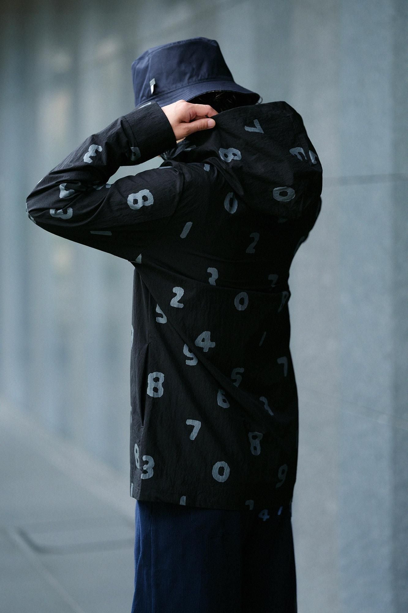 SHELTECH(R)天氣布 連帽外套／SO-SU-U十數 黑色