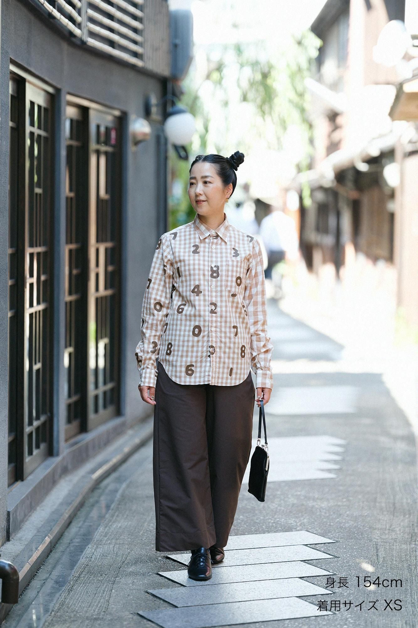 弹力桃皮绒阔腿裤/宪法色