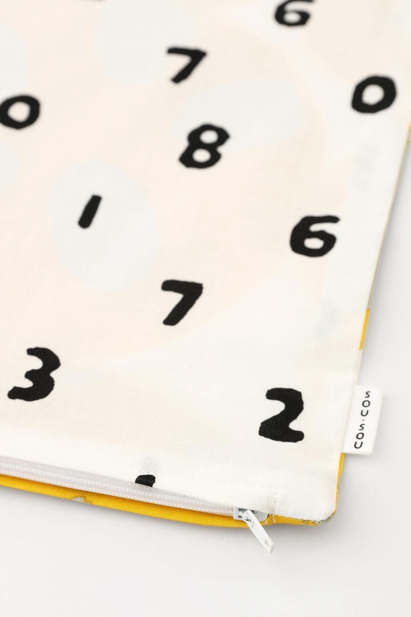 21 Count Plain Weave Reversible Cushion Cover / SO-SU-U White x Spring Buds Kiki