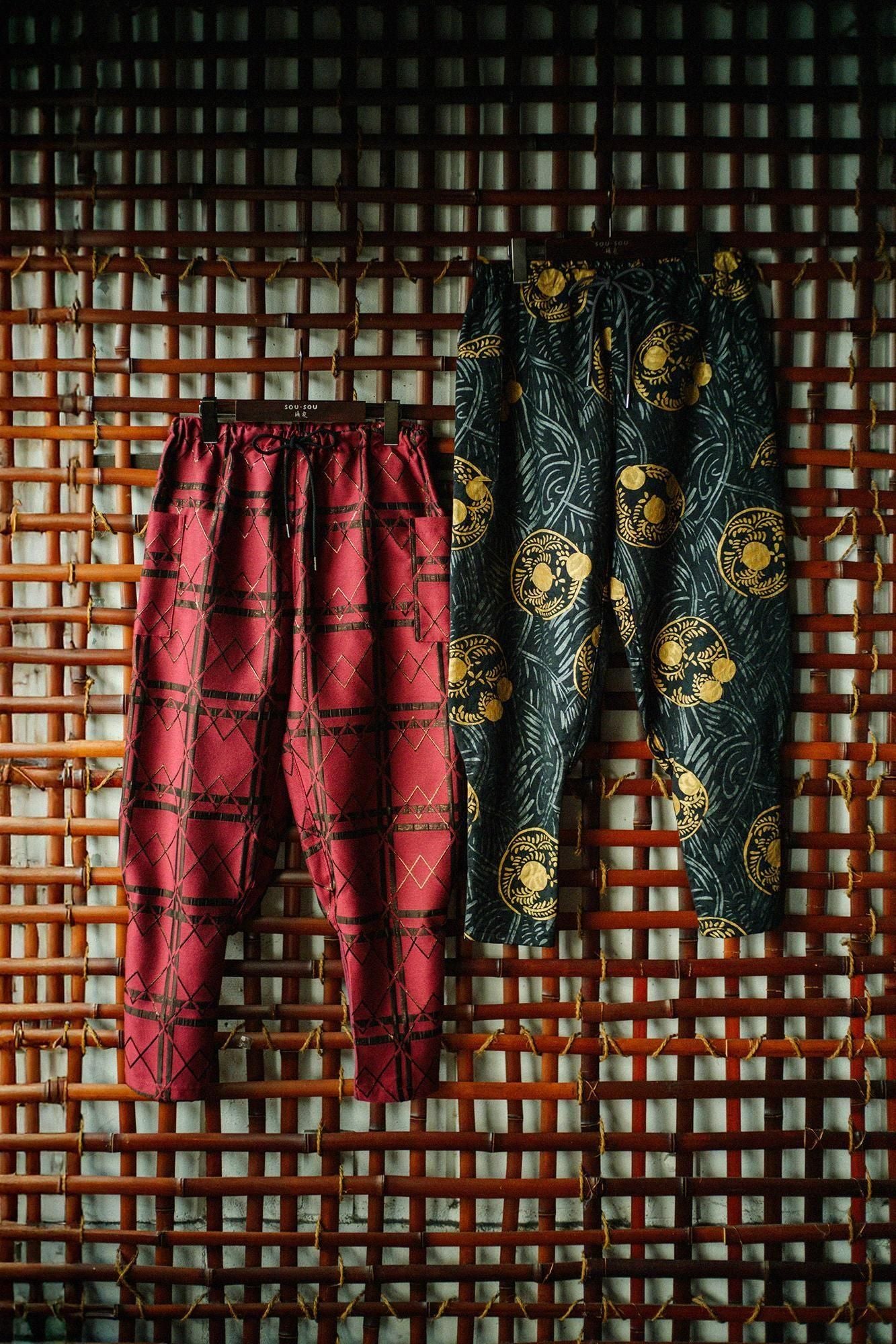 ジャカール ふくれ織 裁付（たっつけ）えんゆう穿き／草紋（そうもん） 濡羽色（ぬればいろ）