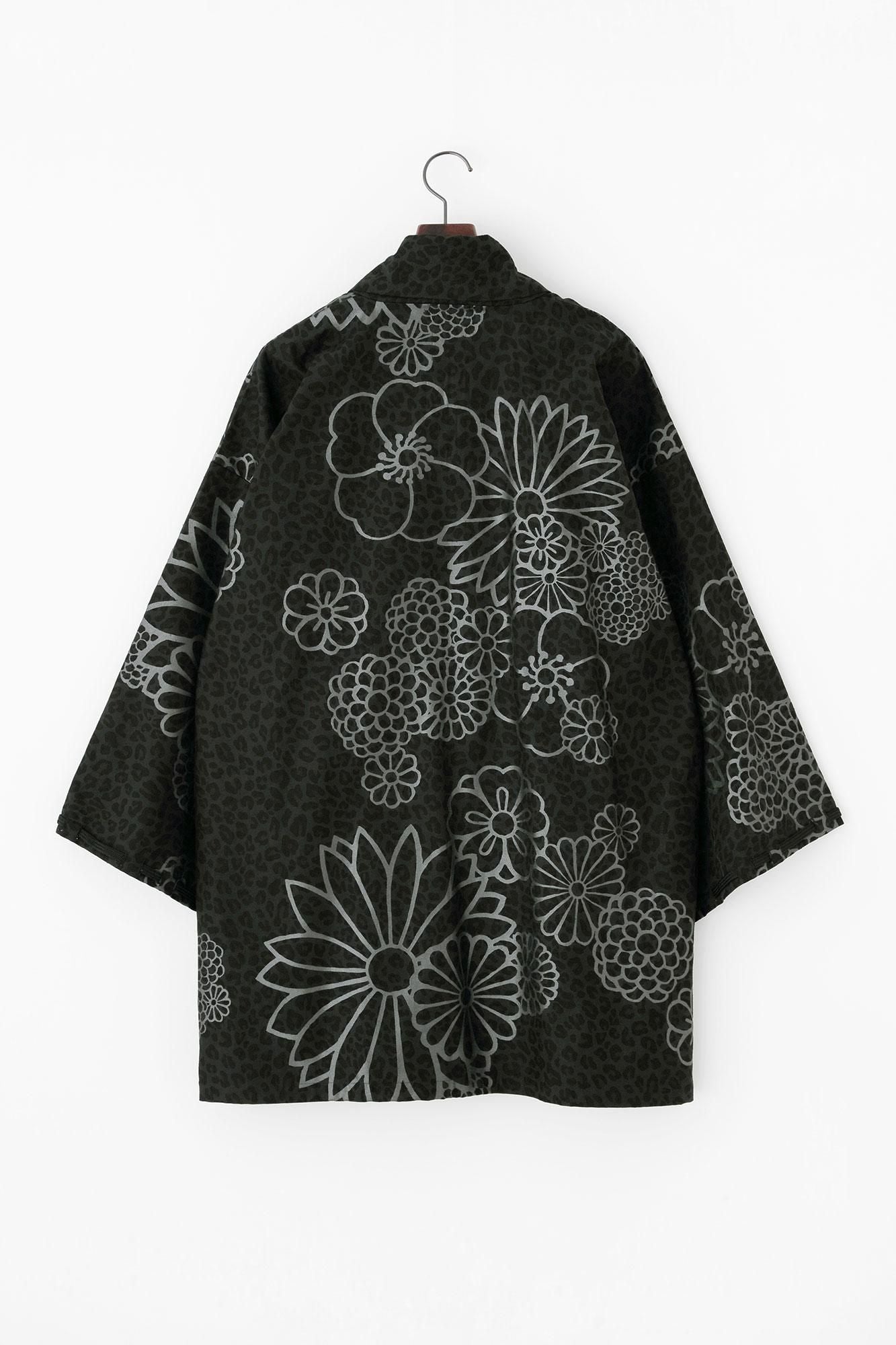 豹纹 (Hyōmadara) 皇袖 (Kyūcū-sode) 短袍 (Tani) 单人 (Hitoe)/Kinrandonsu